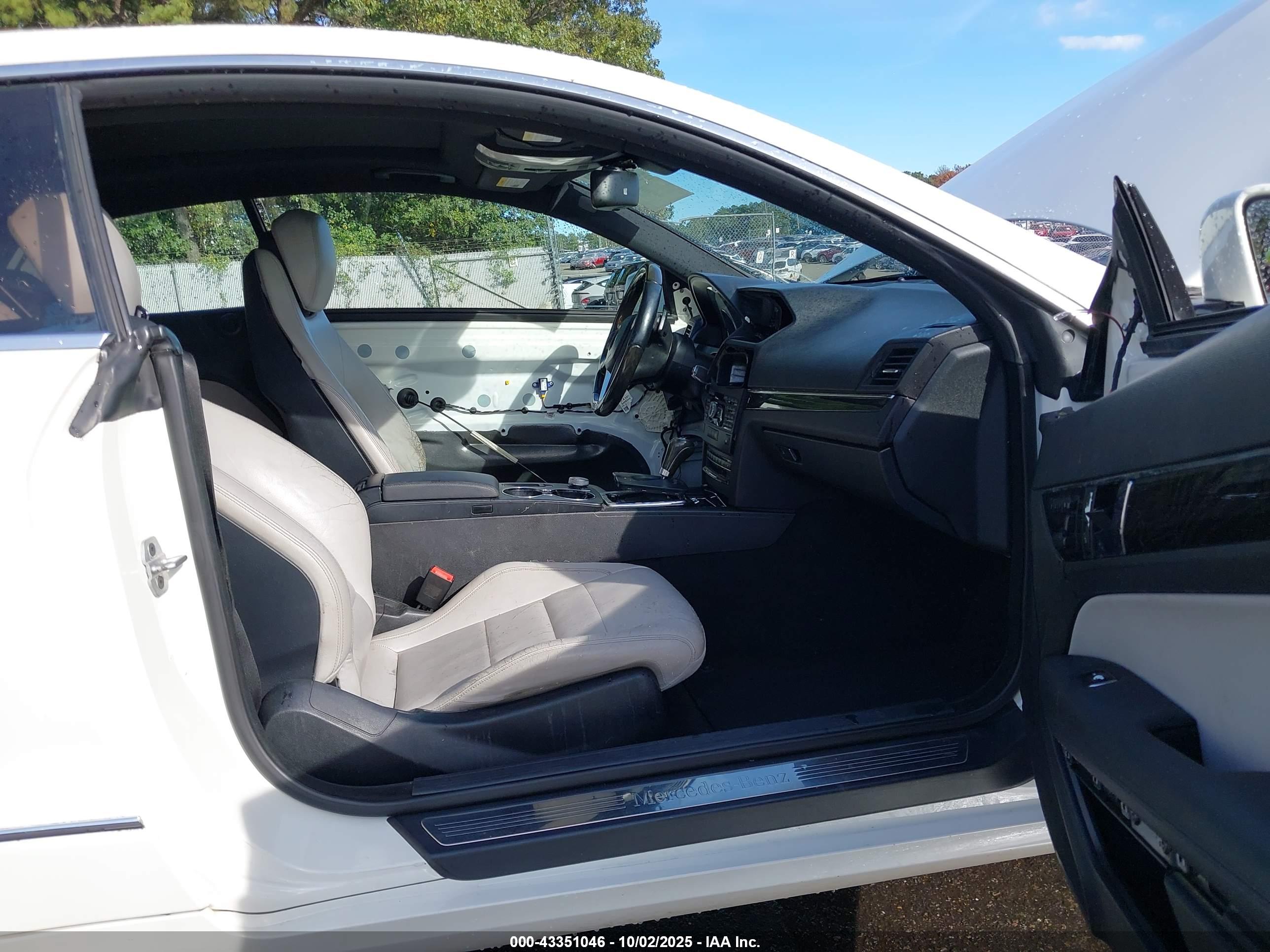 MERCEDES-BENZ E image 5