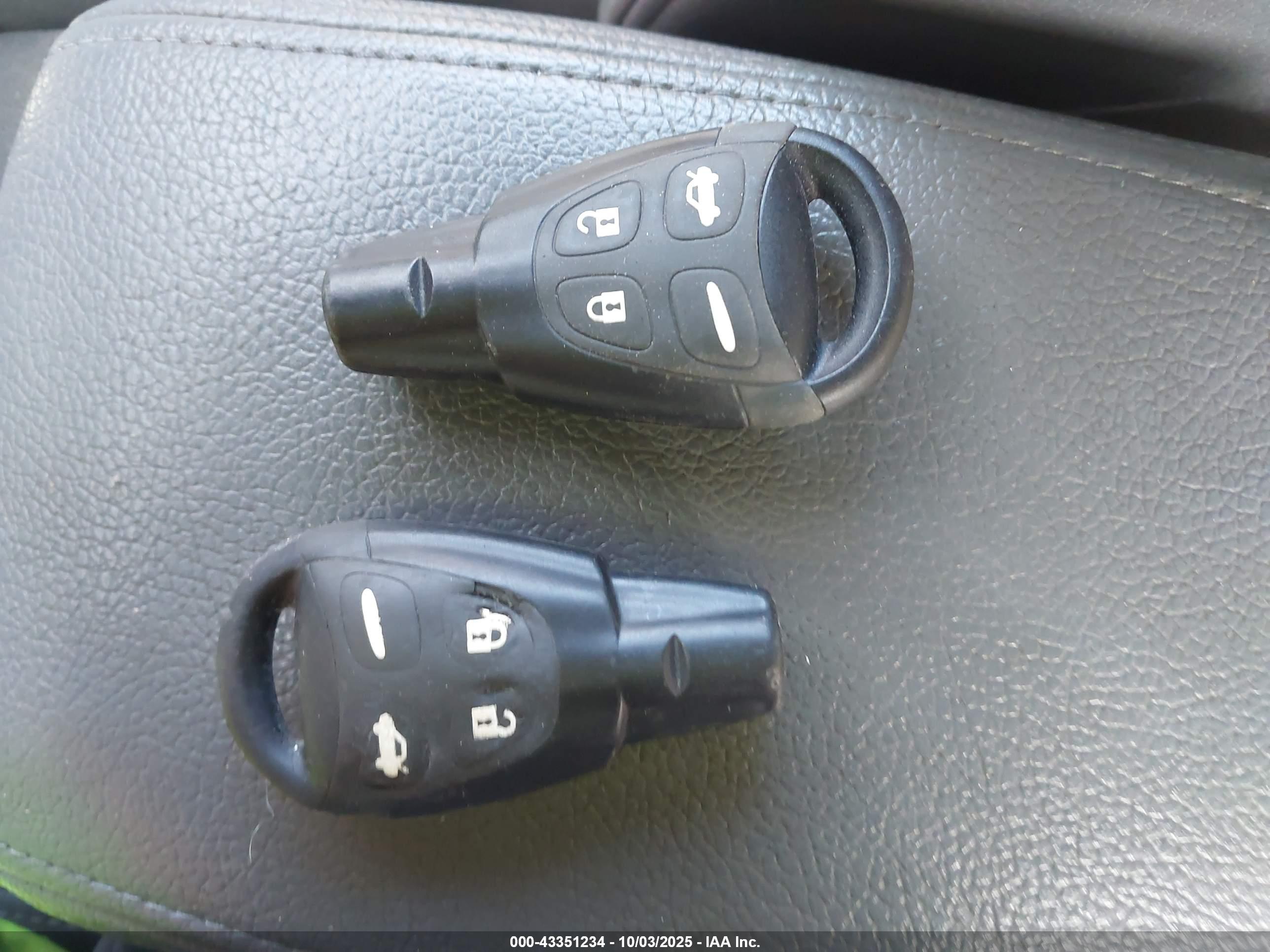 SAAB 9-3 image 11