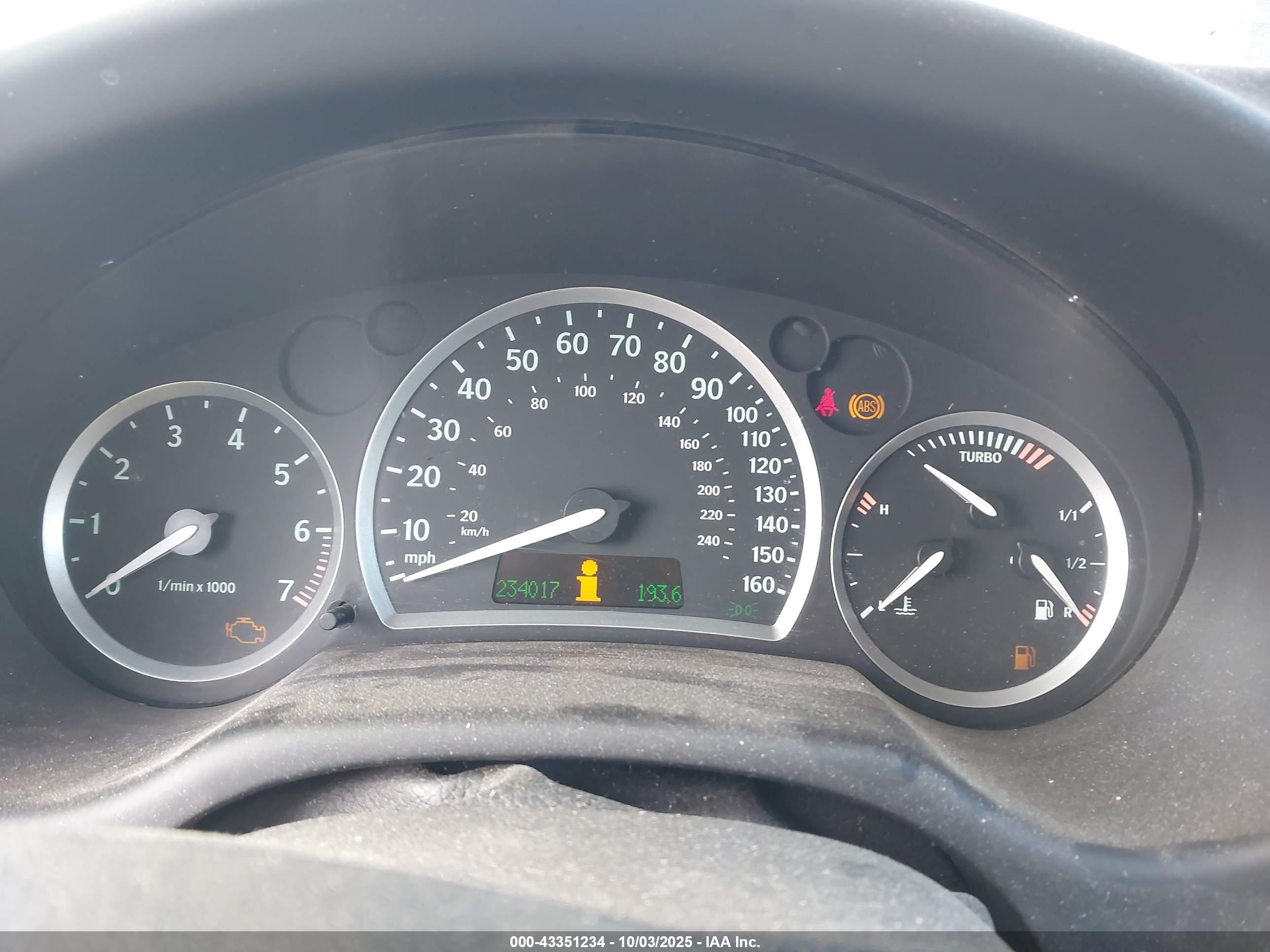 SAAB 9-3 image 7