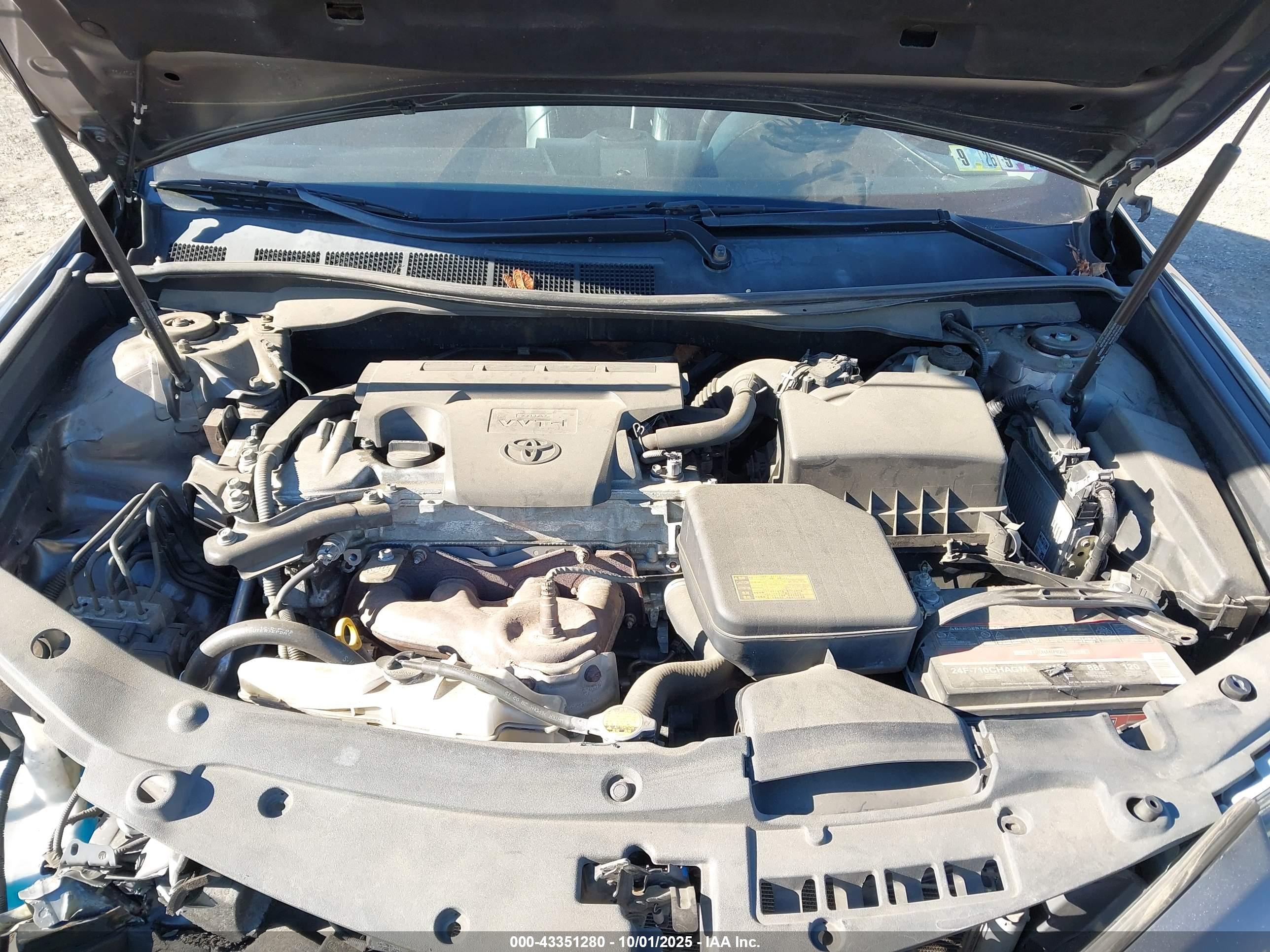 TOYOTA CAMRY image 10