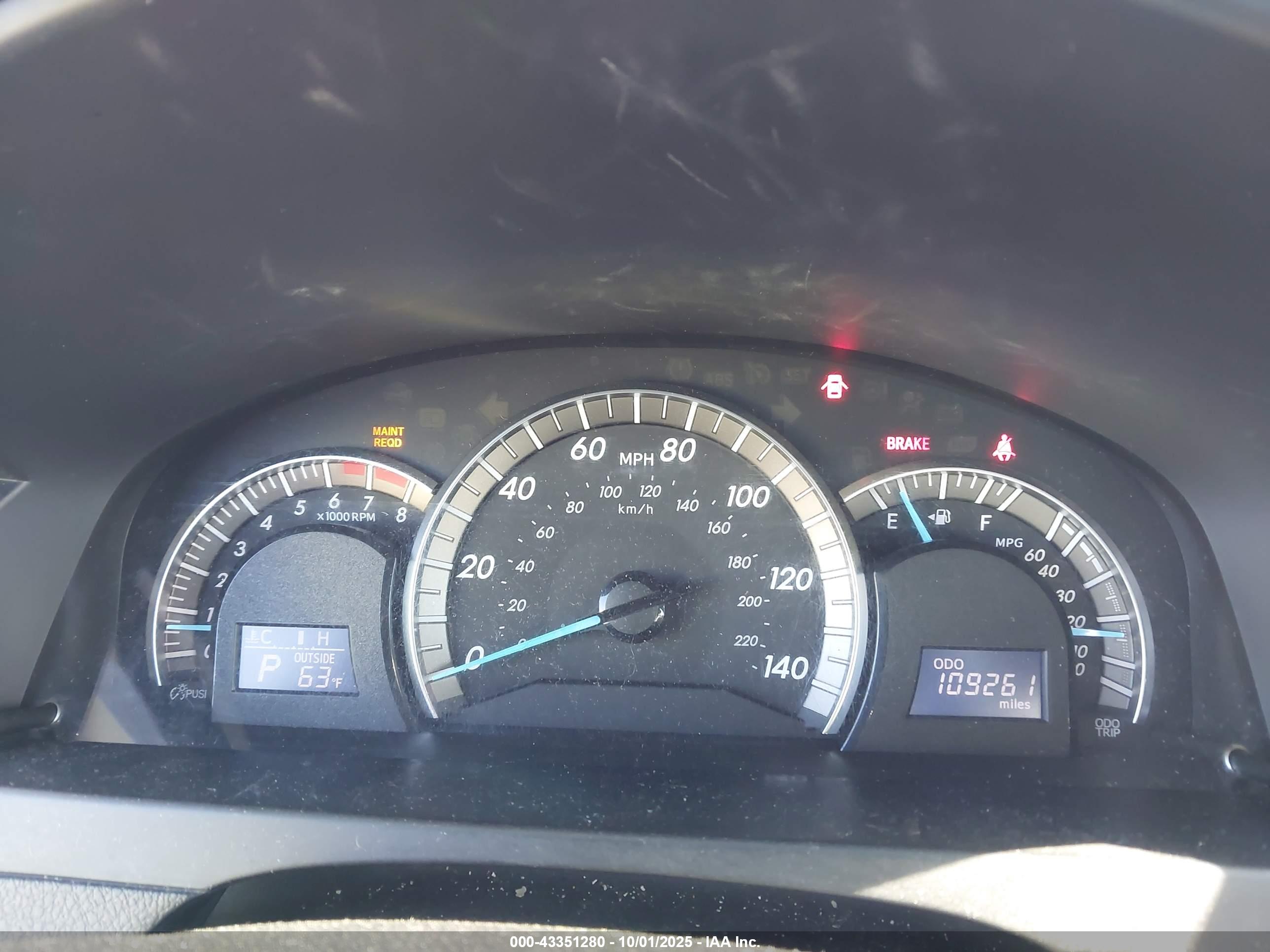 TOYOTA CAMRY image 7
