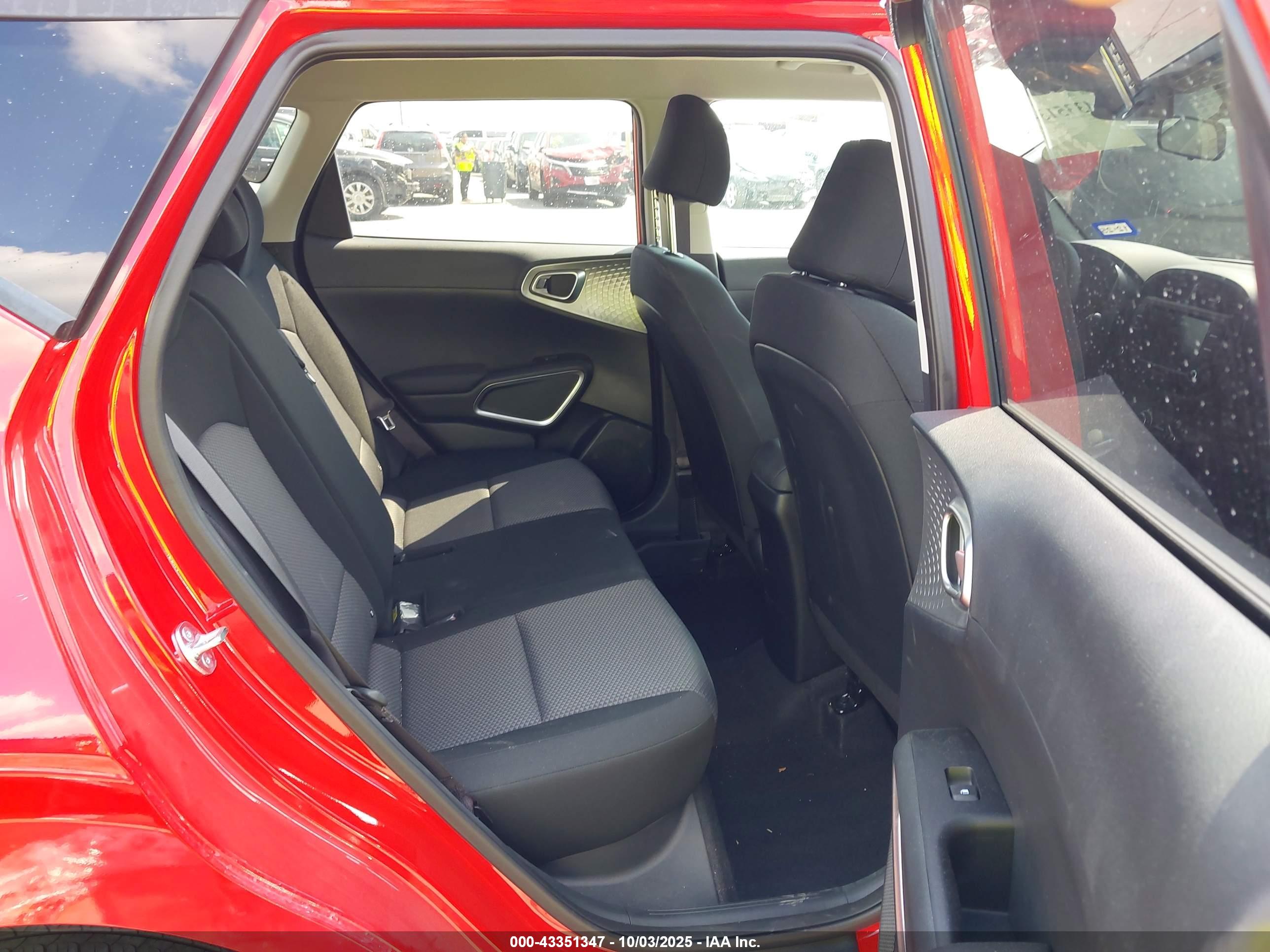 KIA SOUL image 8