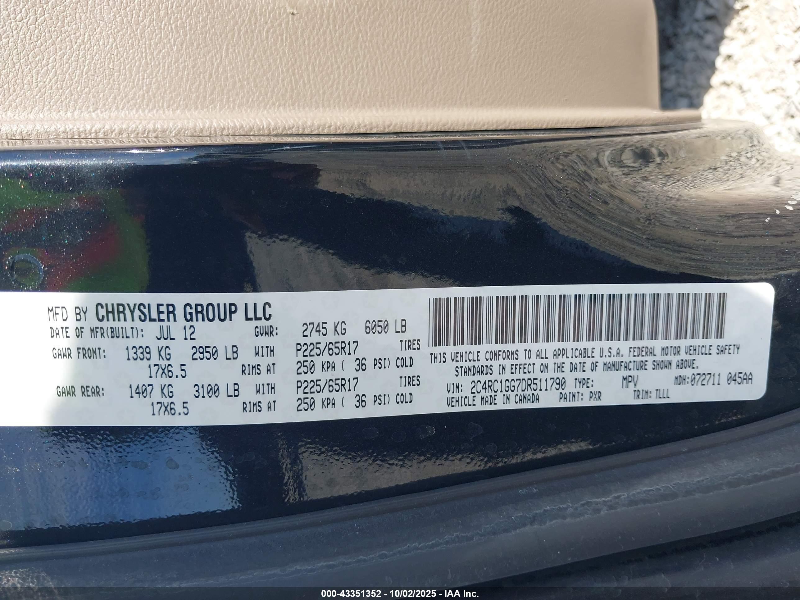 CHRYSLER TOWN image 9