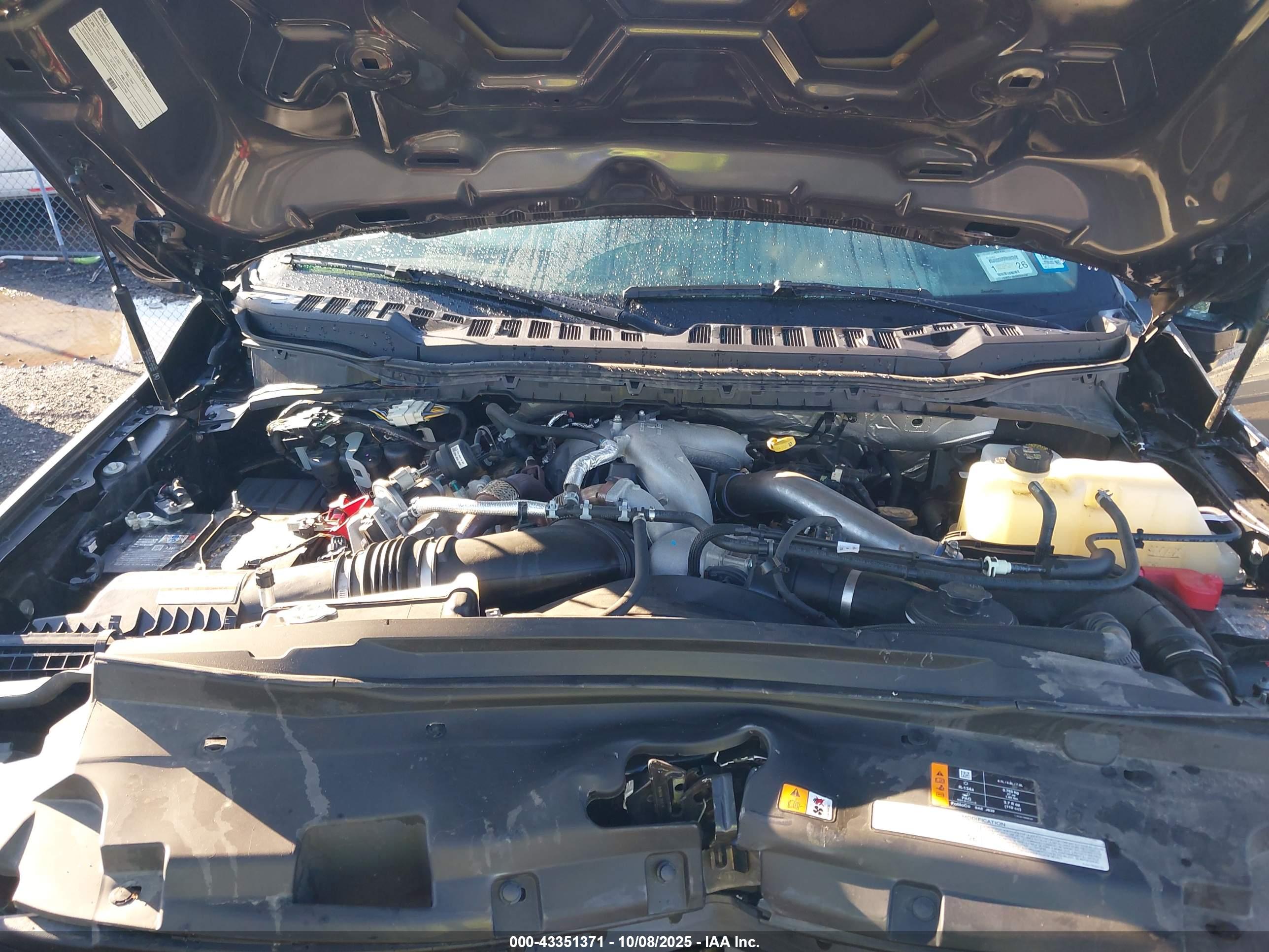 FORD F-350 image 10