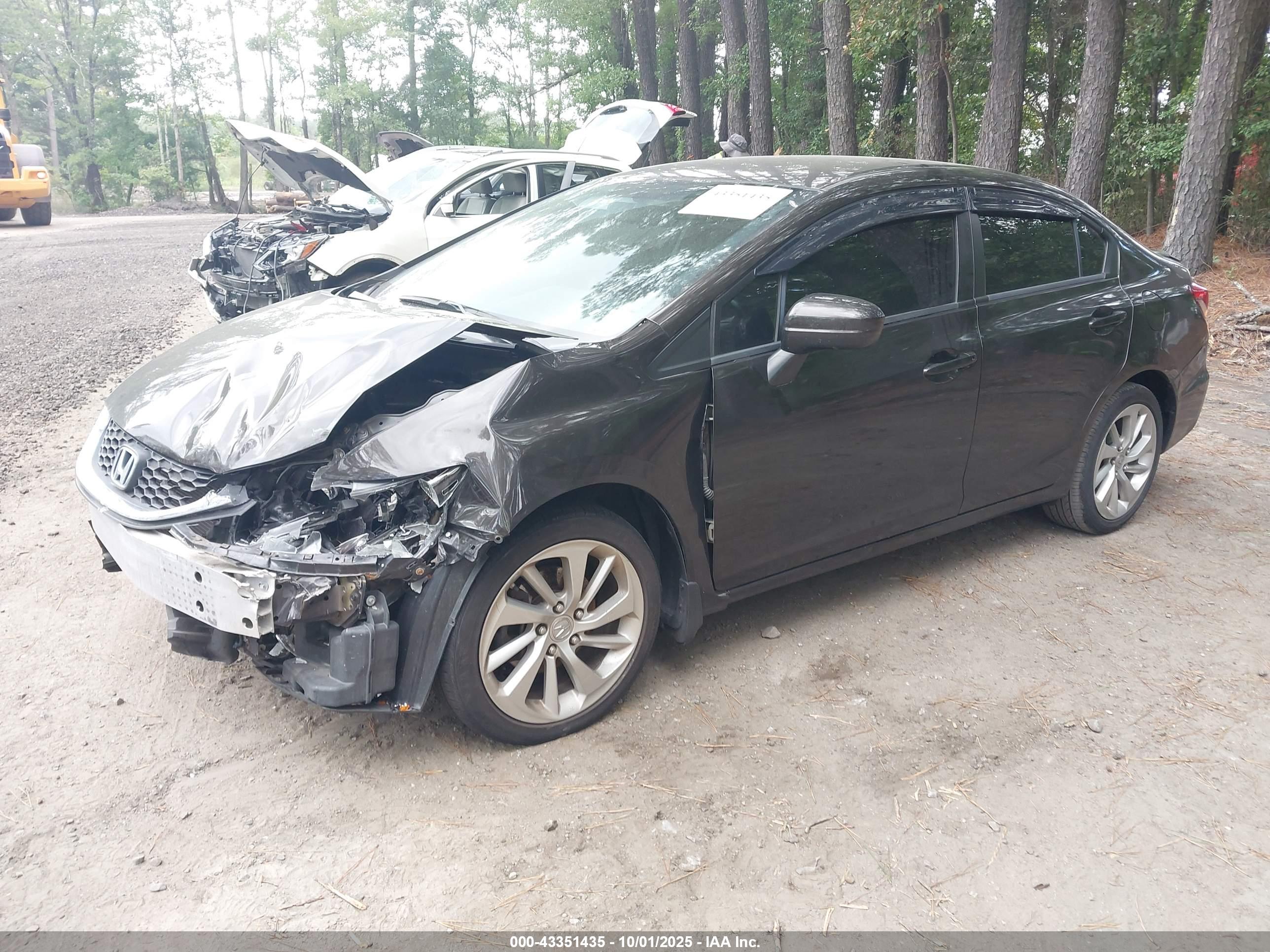 HONDA CIVIC image 2