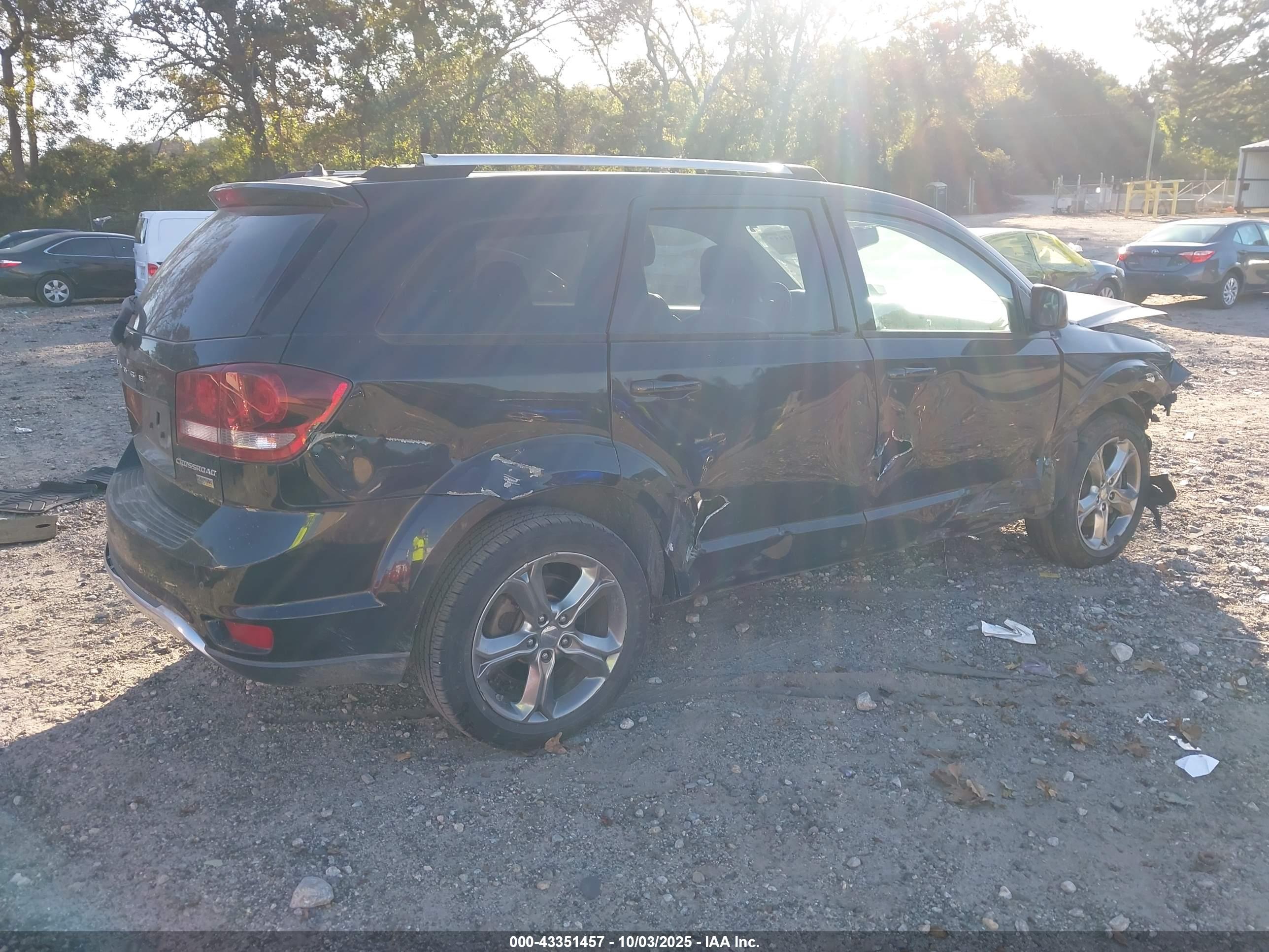 DODGE JOURNEY image 4