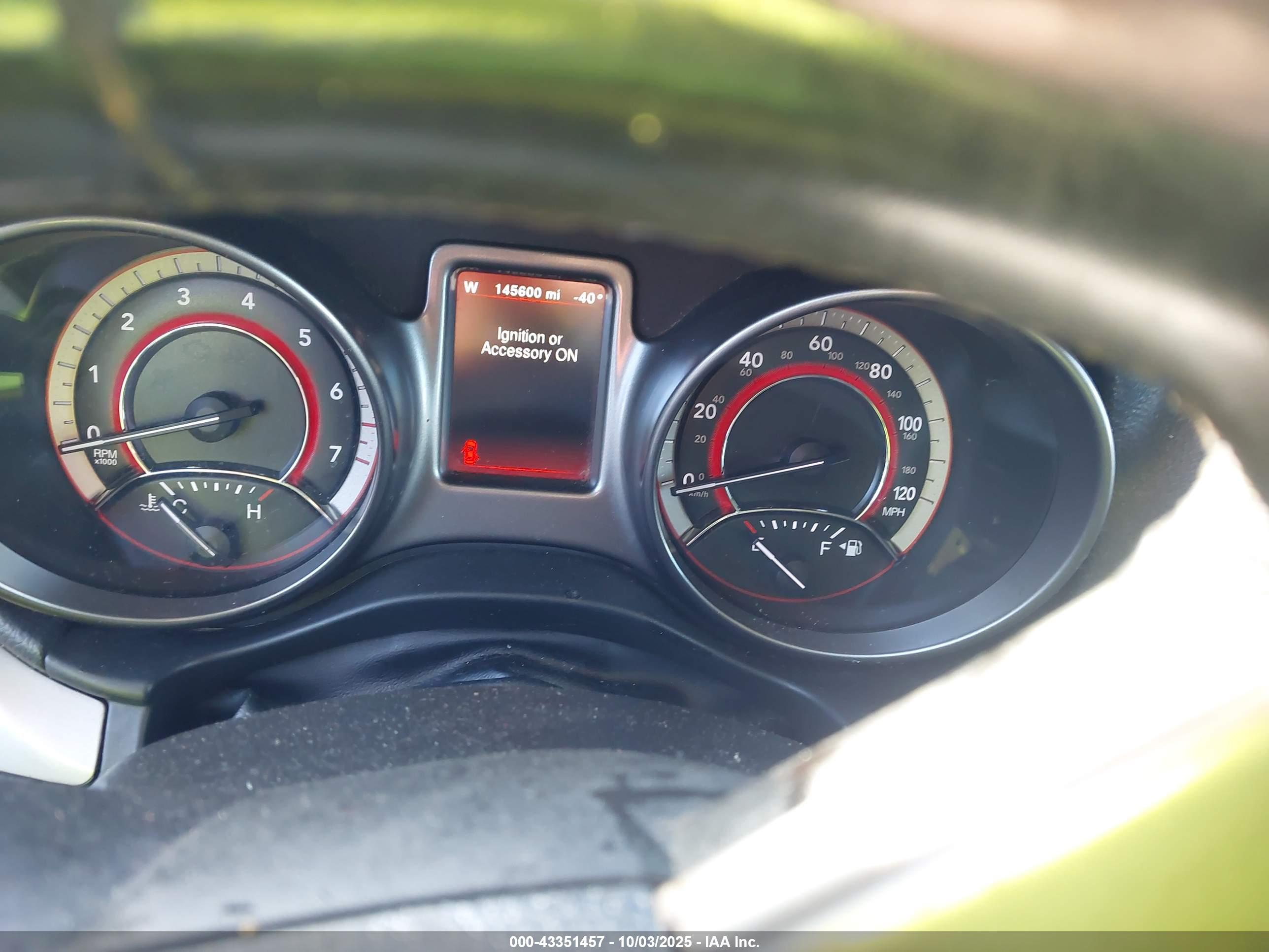 DODGE JOURNEY image 7