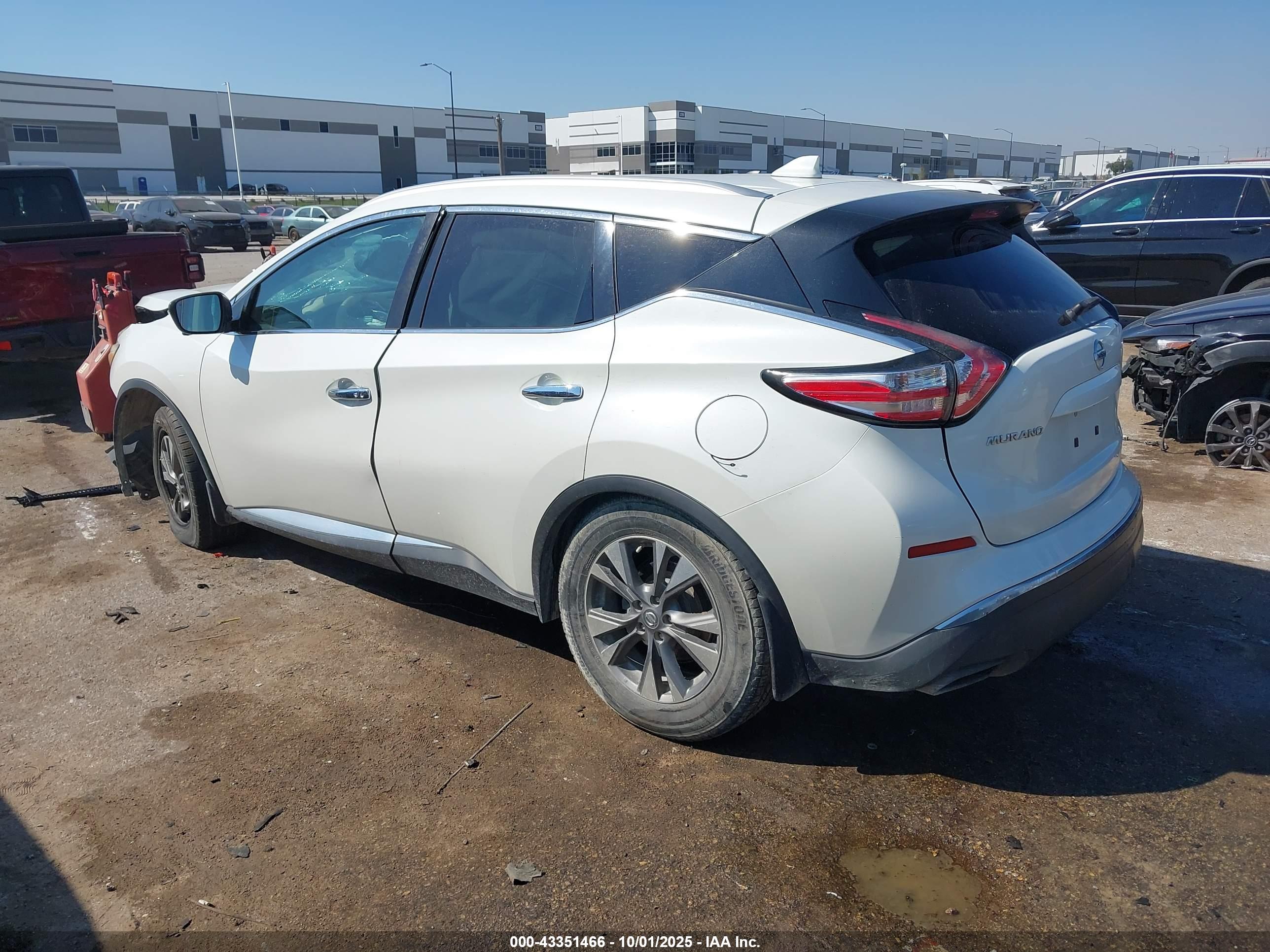 NISSAN MURANO image 3
