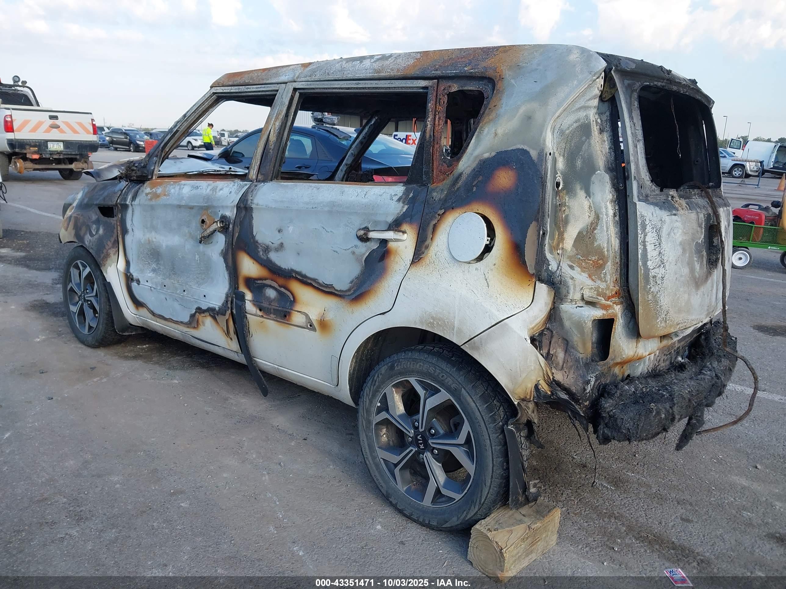 KIA SOUL image 3
