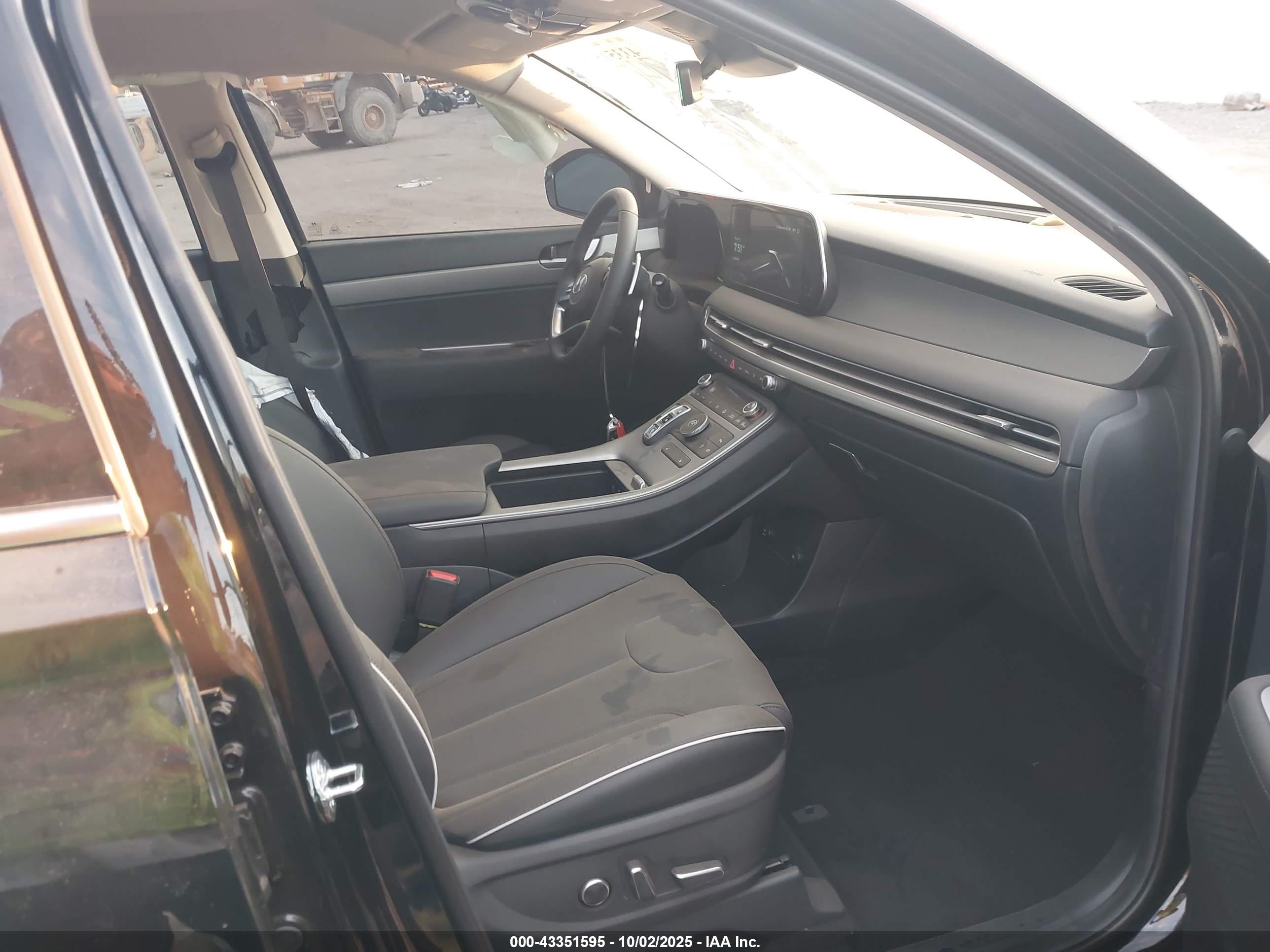 HYUNDAI PALISADE image 5