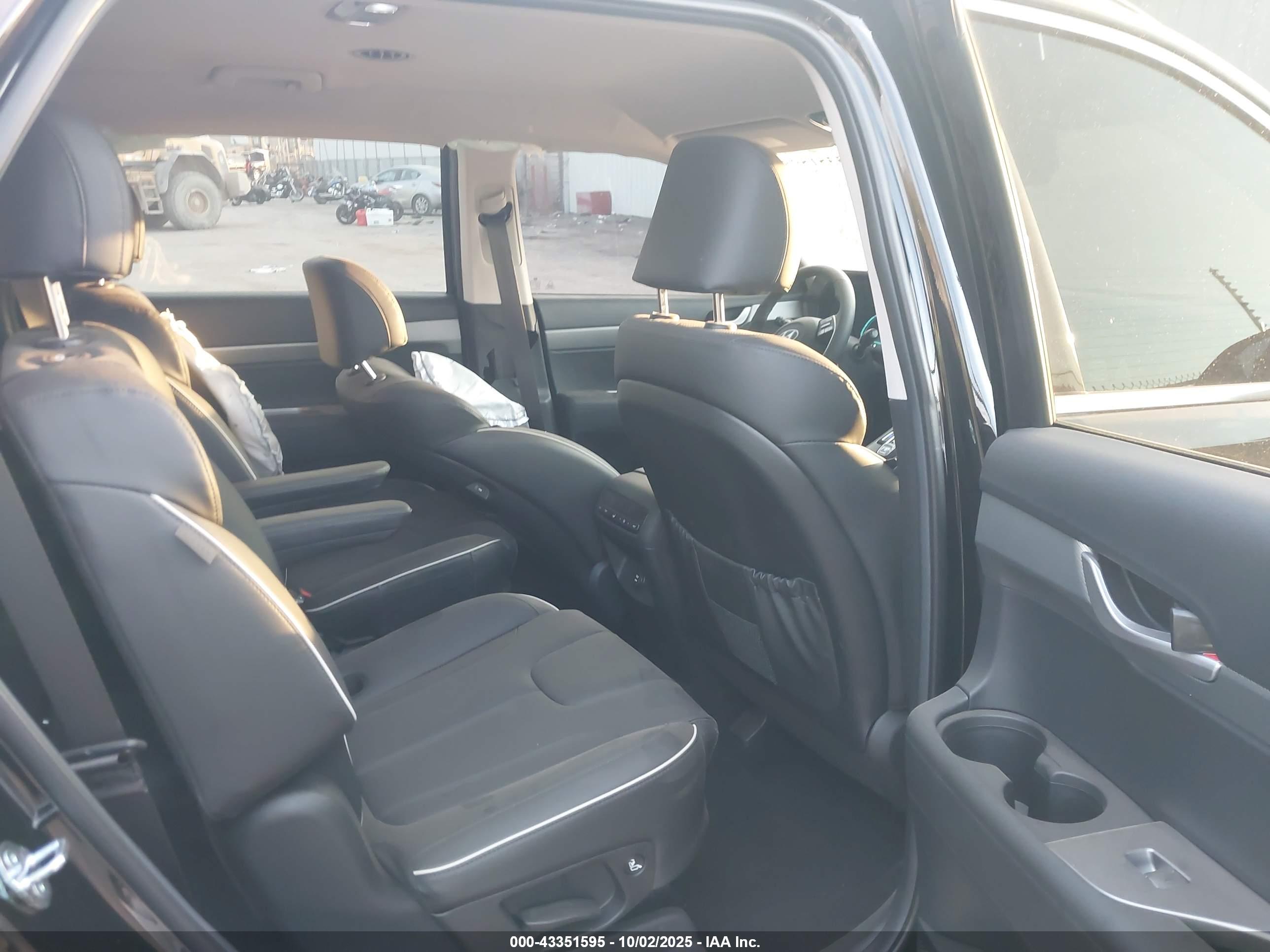 HYUNDAI PALISADE image 8