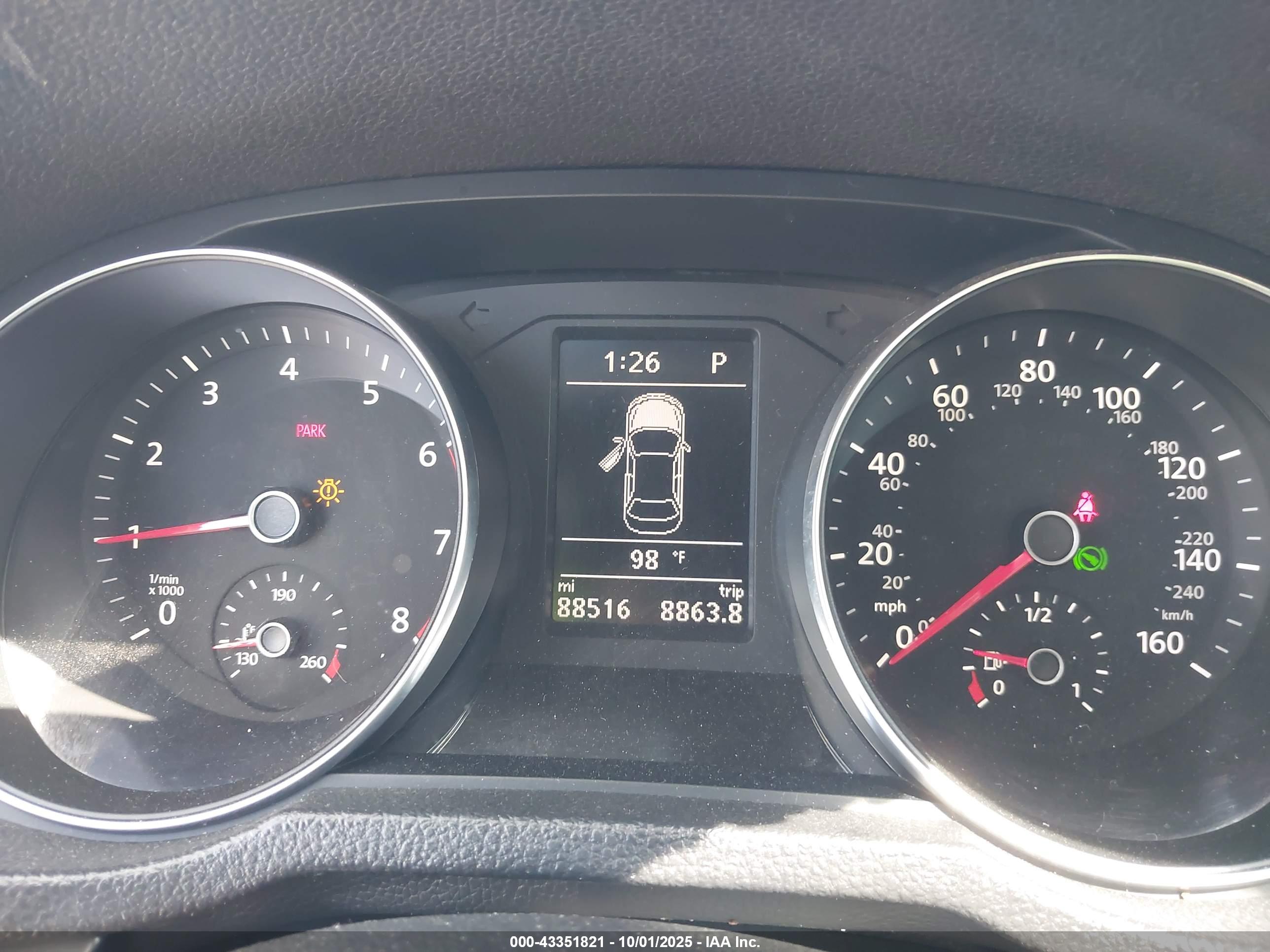 VOLKSWAGEN PASSAT image 7