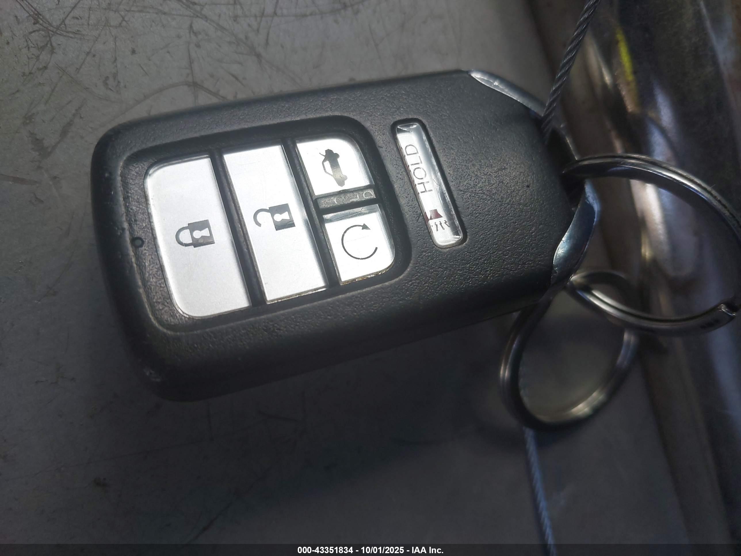 HONDA ACCORD image 11