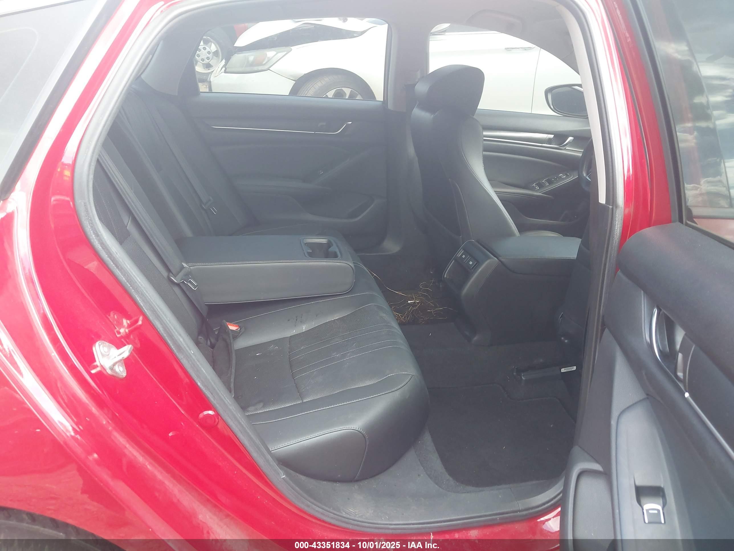 HONDA ACCORD image 8