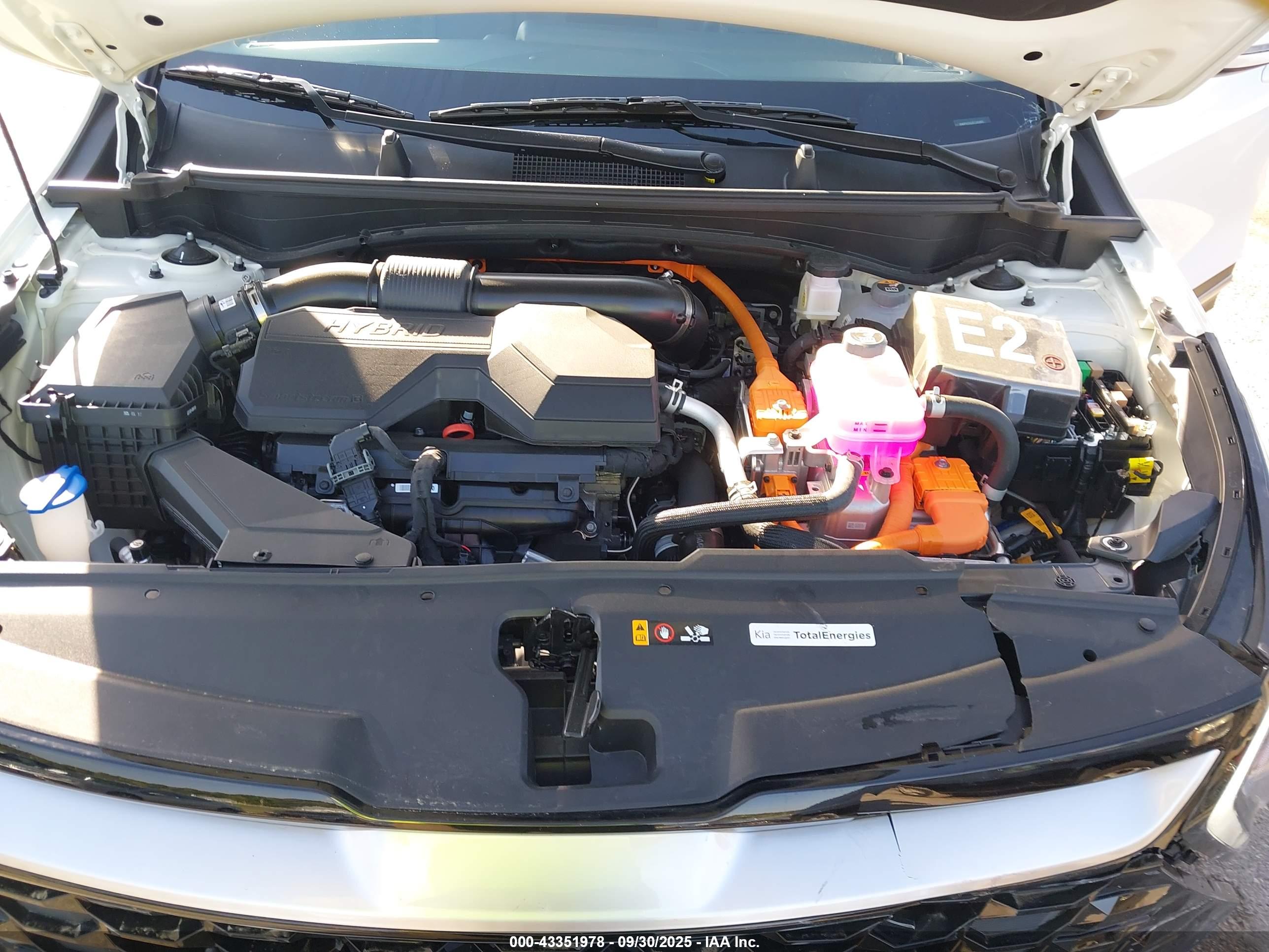 KIA SPORTAGE image 10