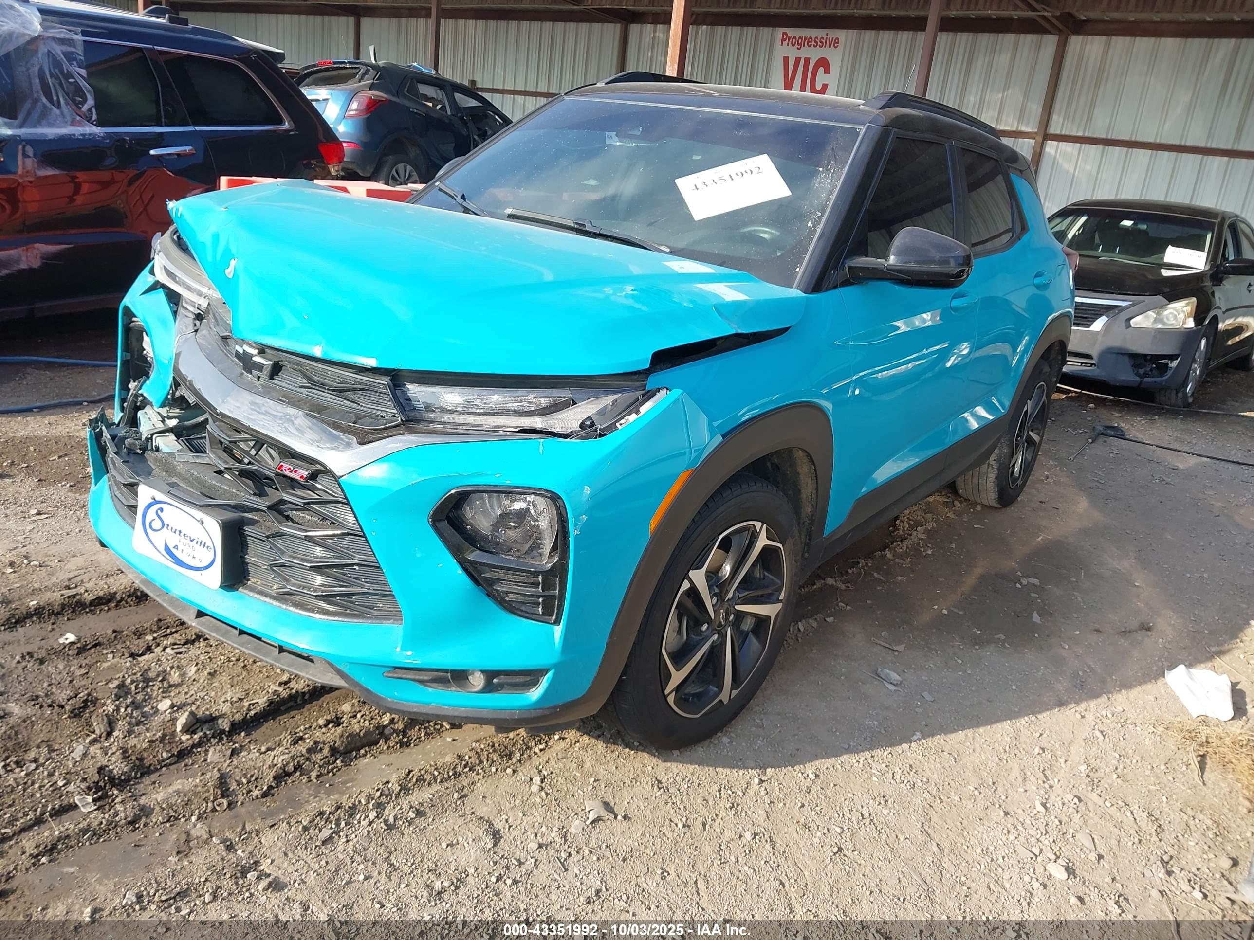CHEVROLET TRAILBLAZER image 2