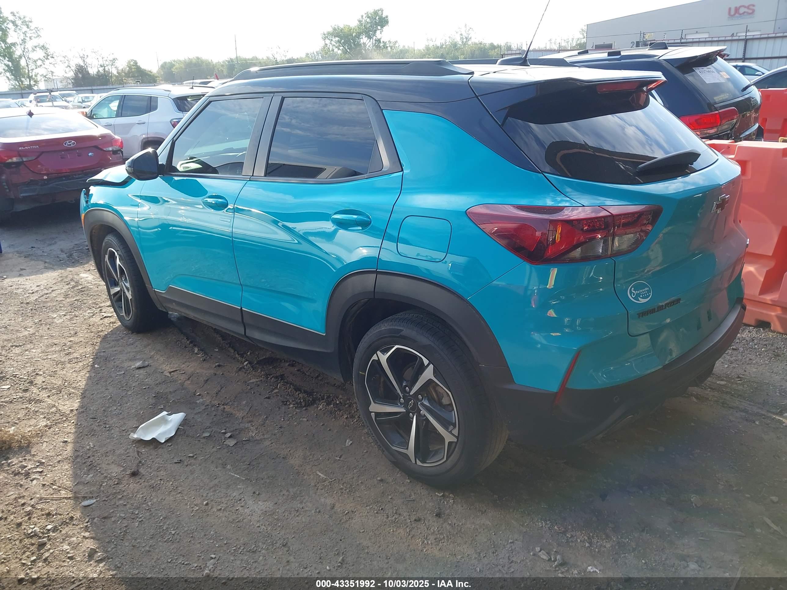 CHEVROLET TRAILBLAZER image 3