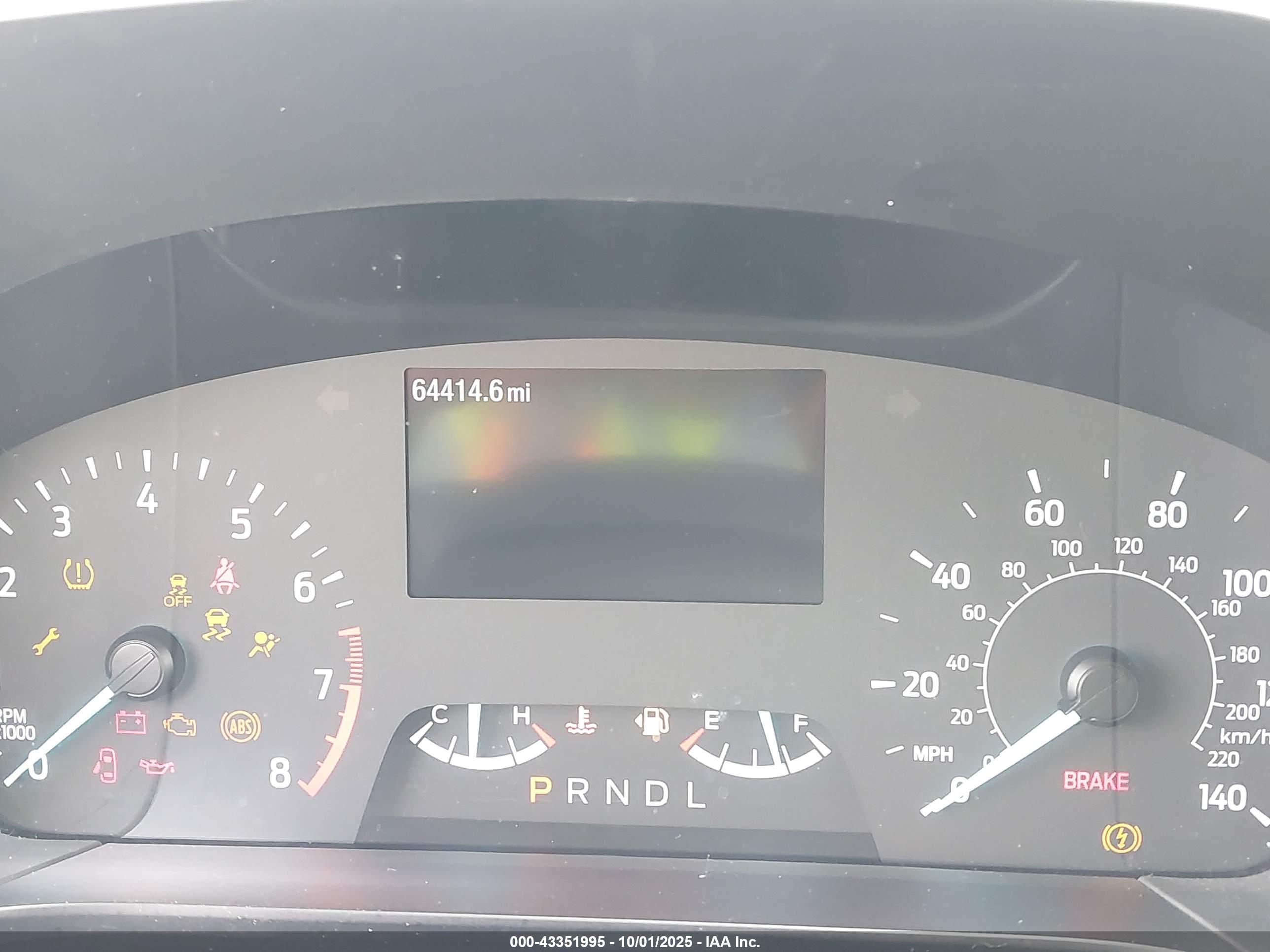 FORD ESCAPE image 7