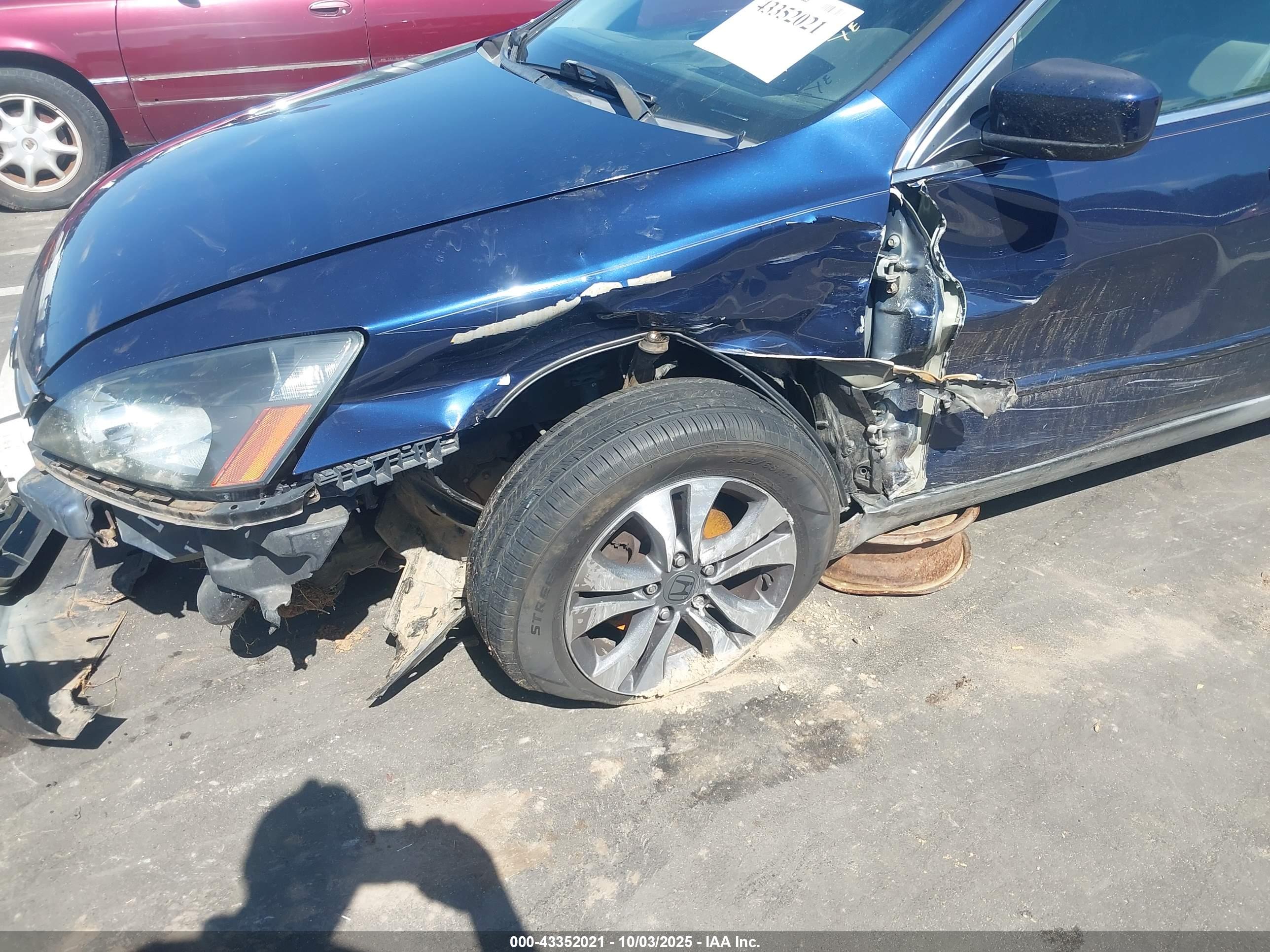 HONDA ACCORD image 6