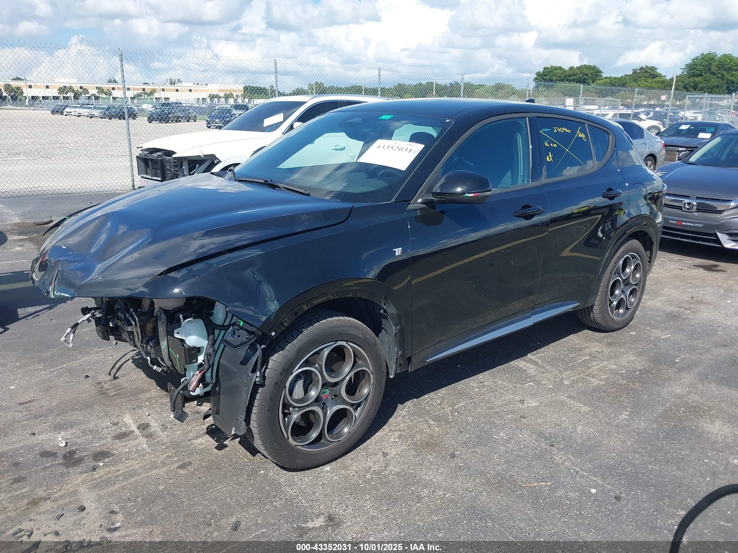 ALFA ROMEO image 2