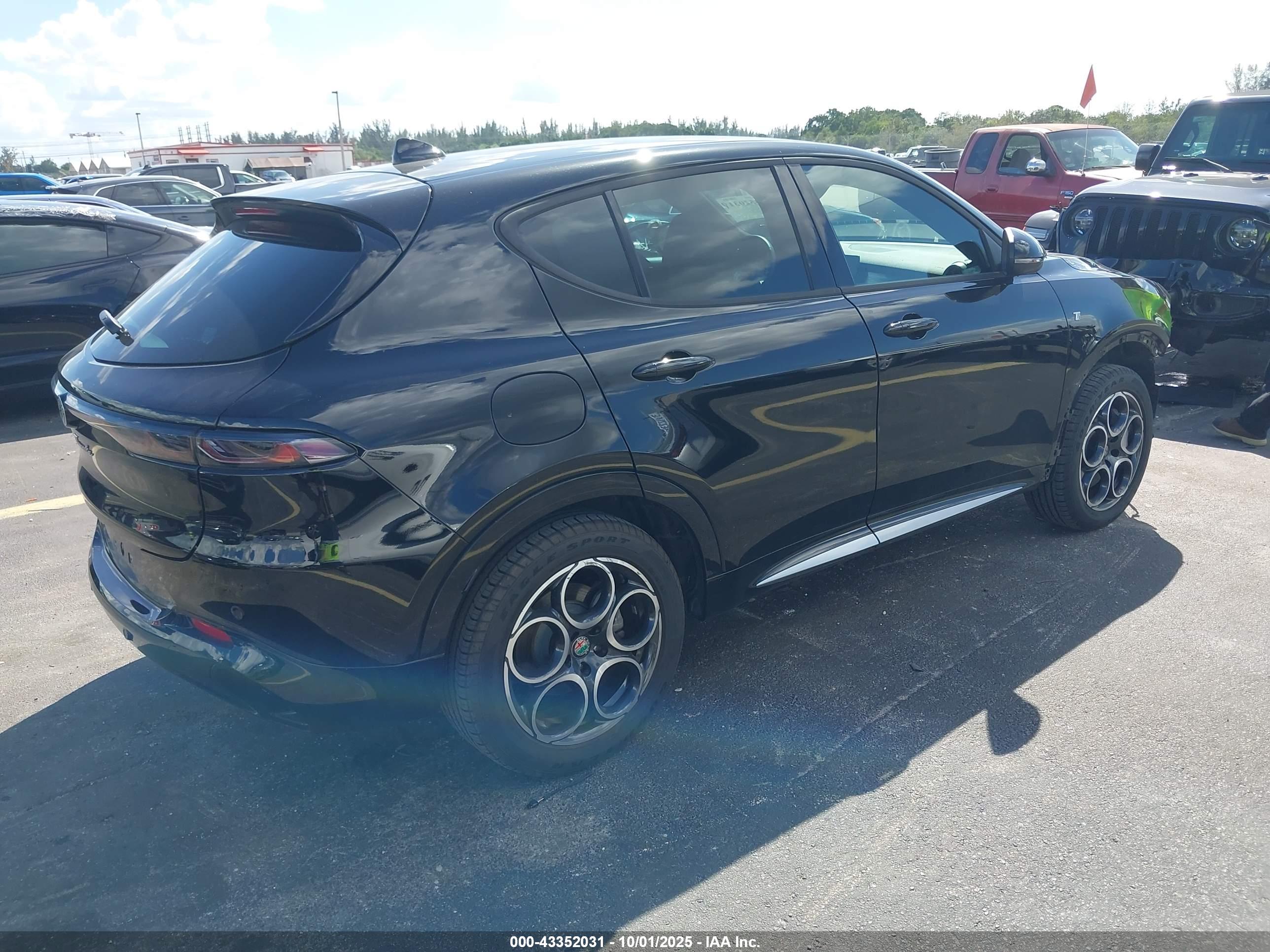 ALFA ROMEO image 4