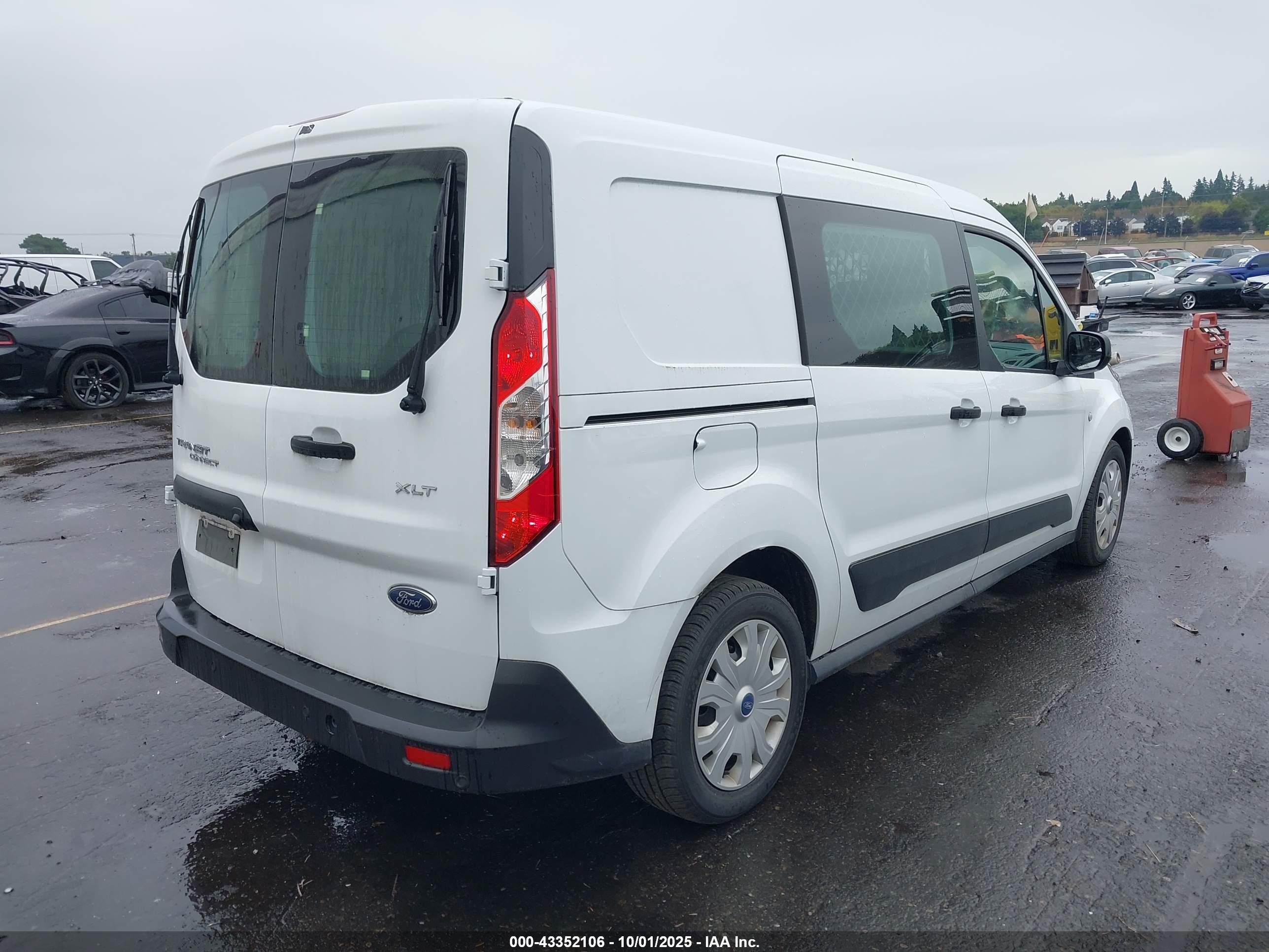 FORD TRANSIT image 4