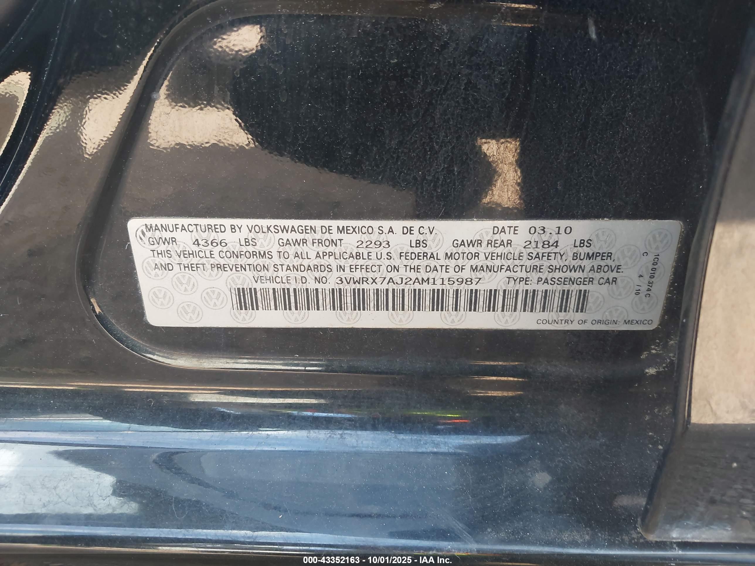 VOLKSWAGEN JETTA image 9