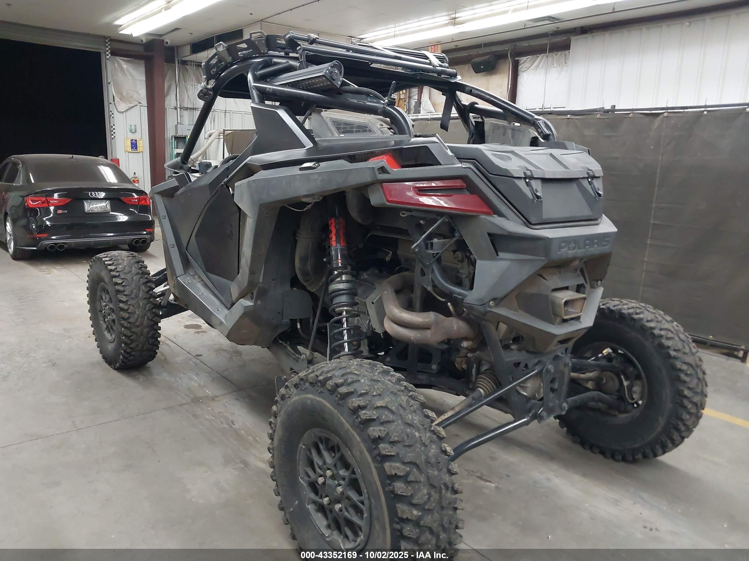POLARIS RZR image 3