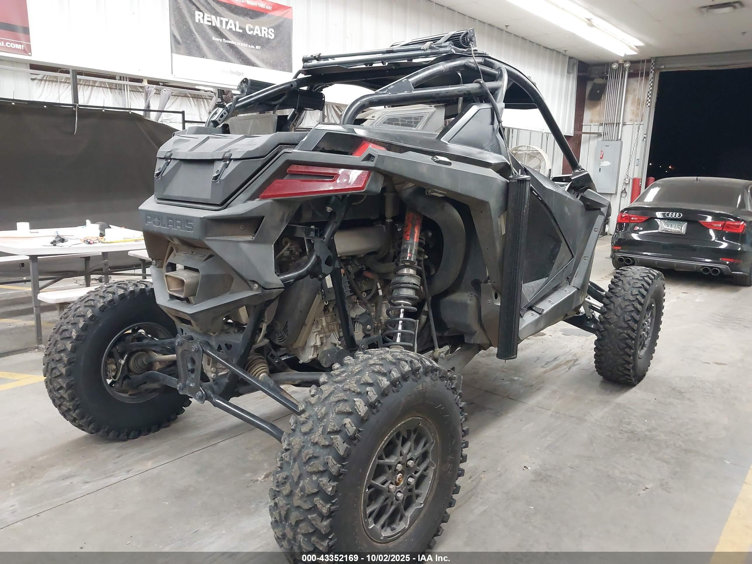 POLARIS RZR image 4