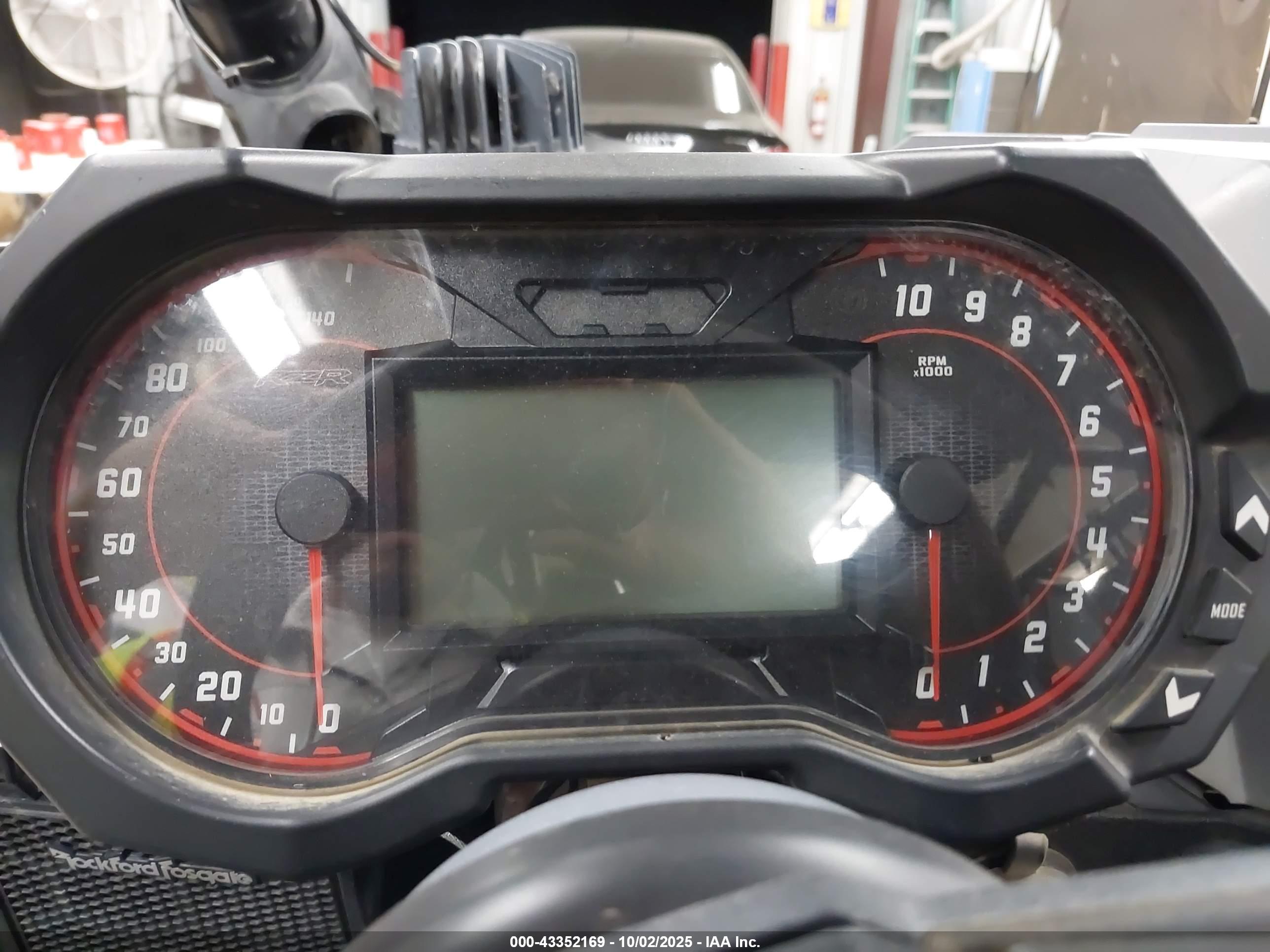 POLARIS RZR image 7