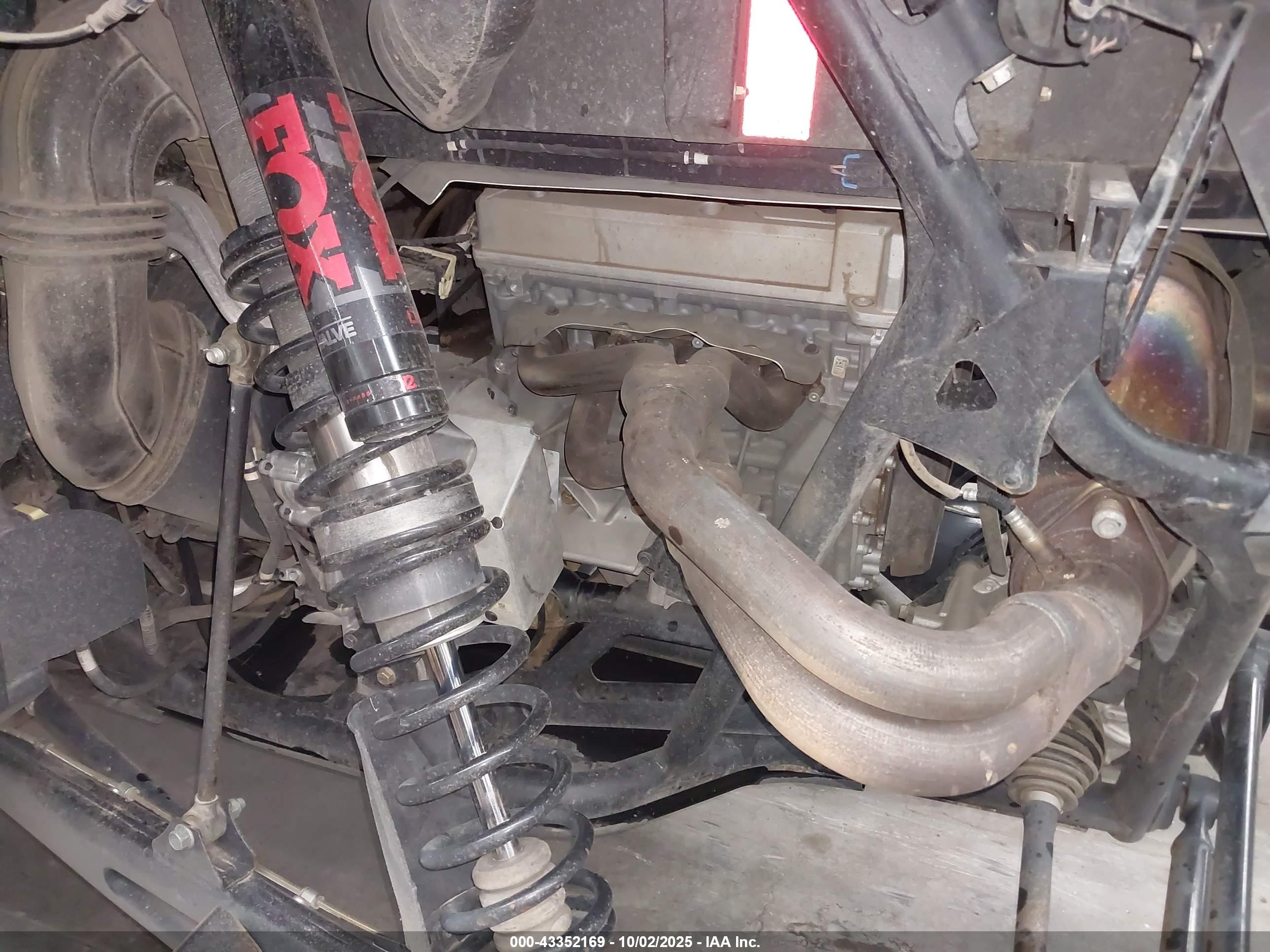POLARIS RZR image 9