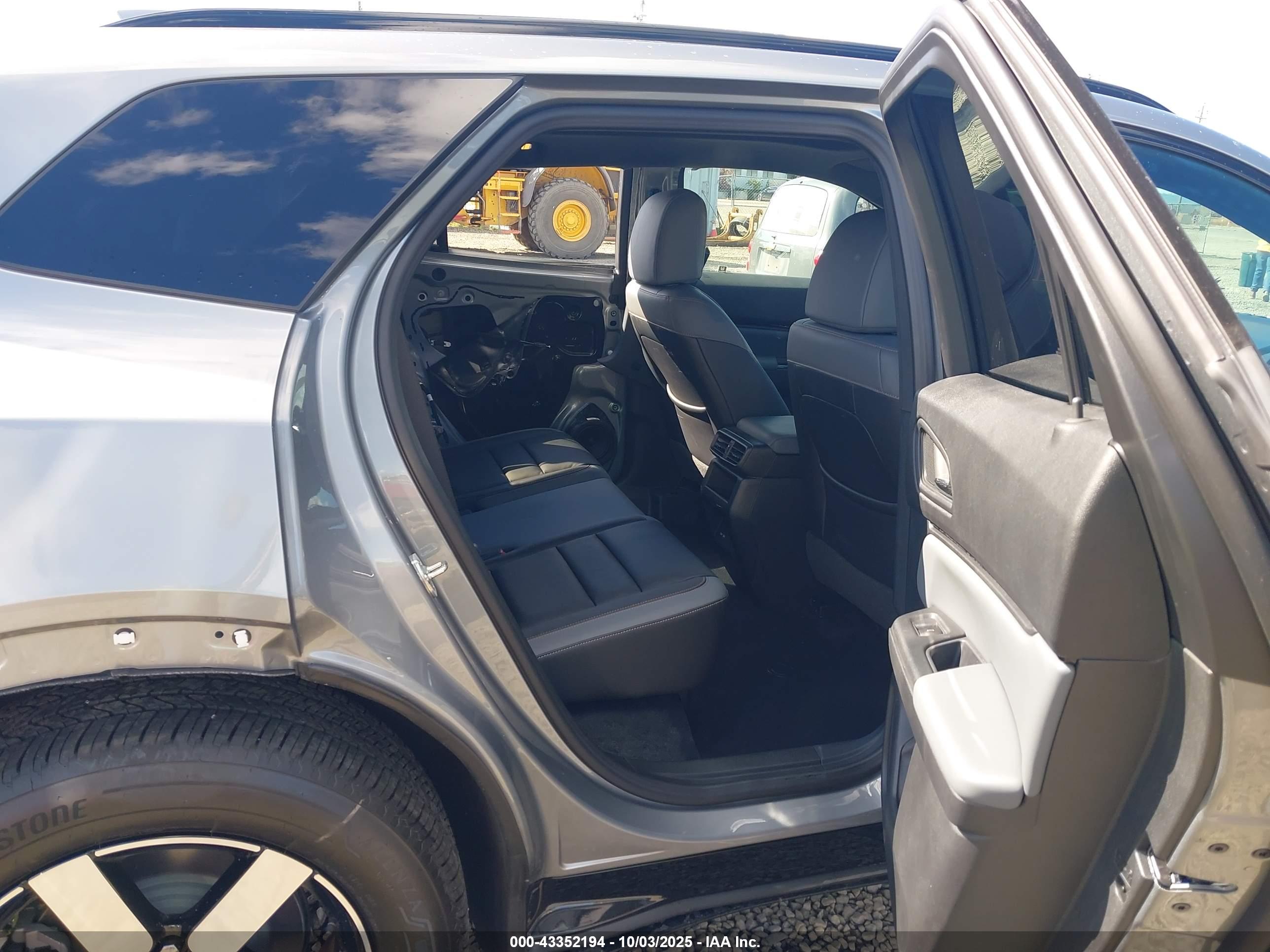 HONDA PROLOGUE image 8