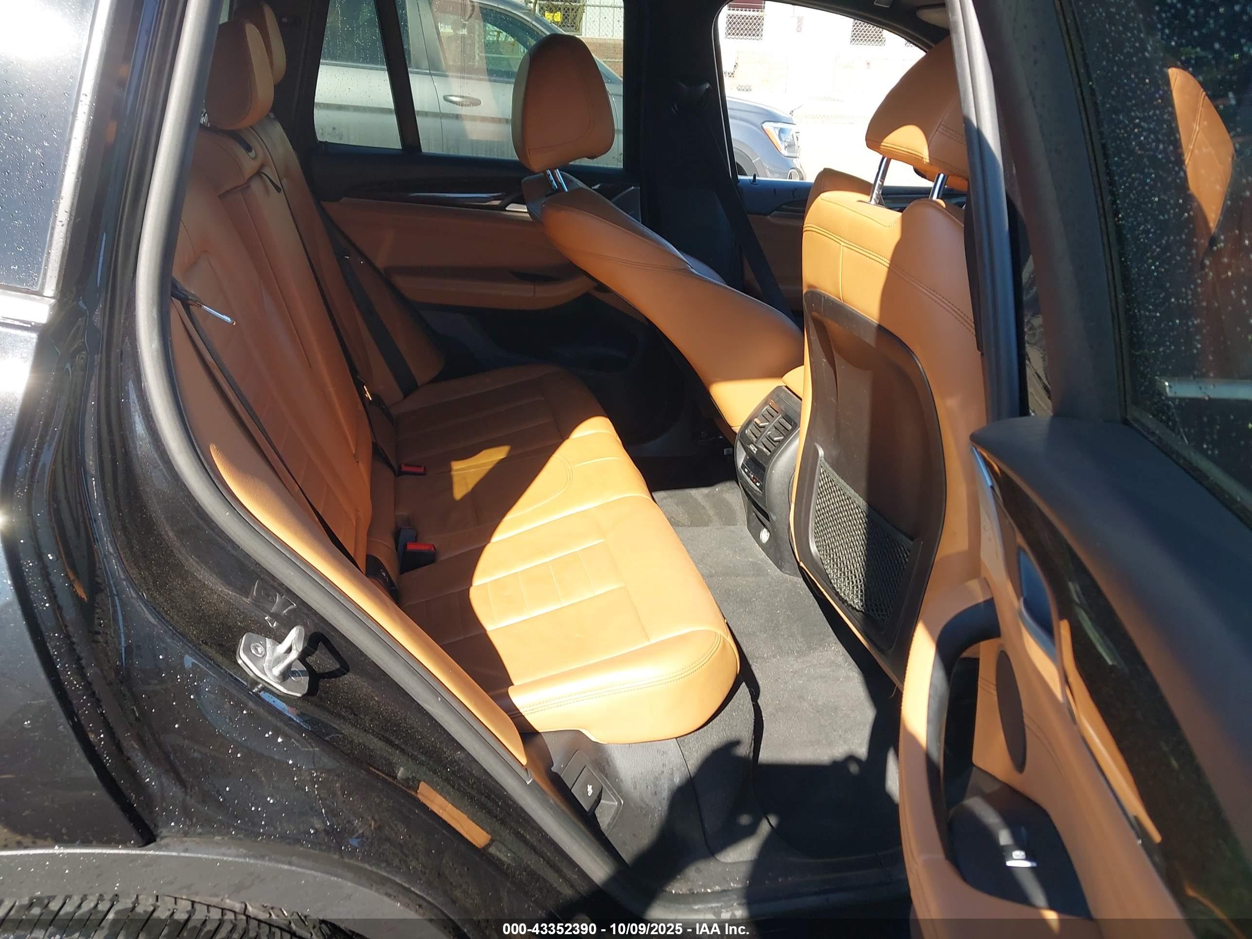 BMW X3 image 8
