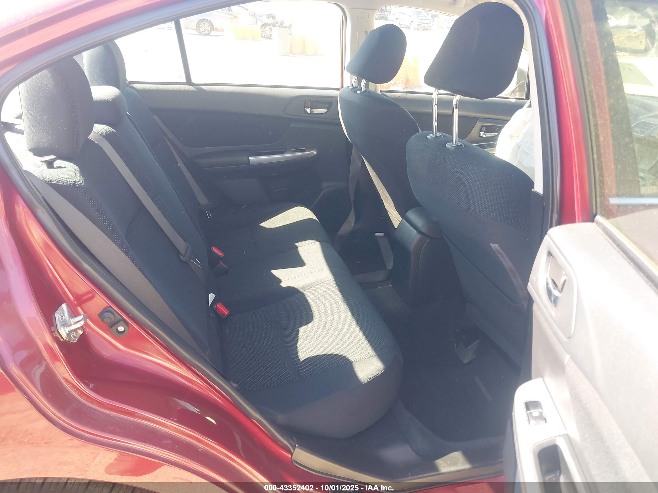 SUBARU IMPREZA image 8