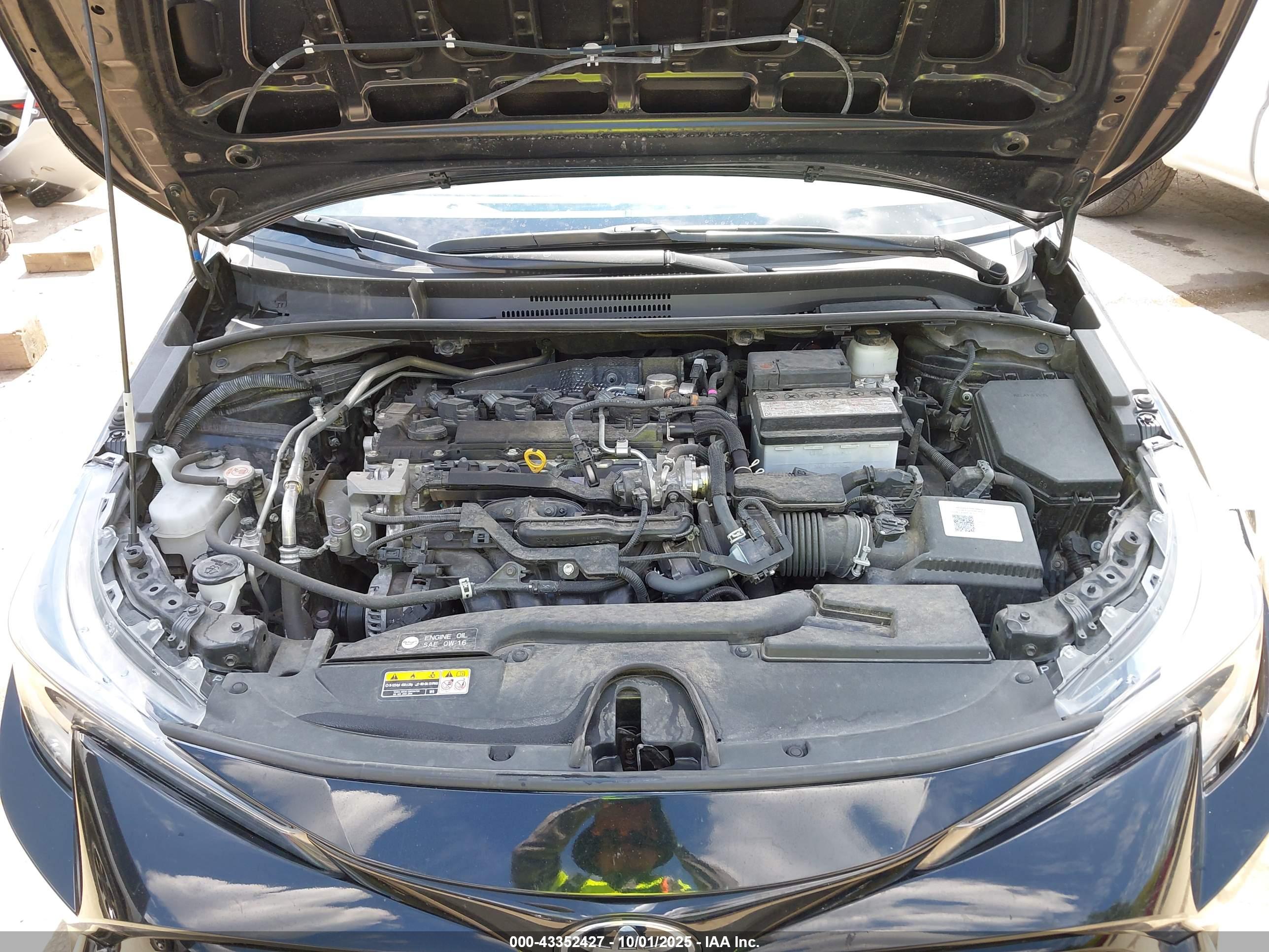TOYOTA COROLLA image 10