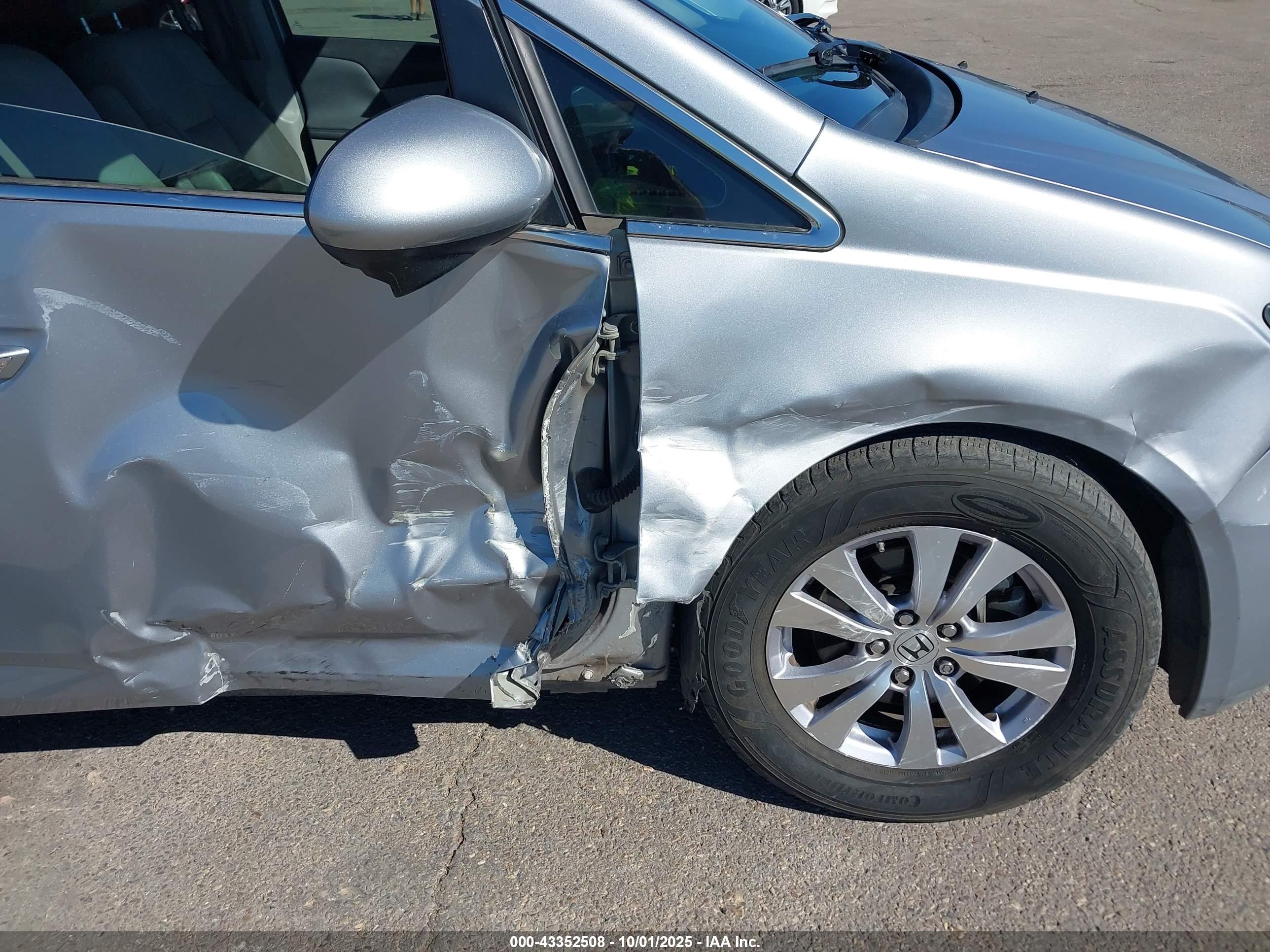HONDA ODYSSEY image 6