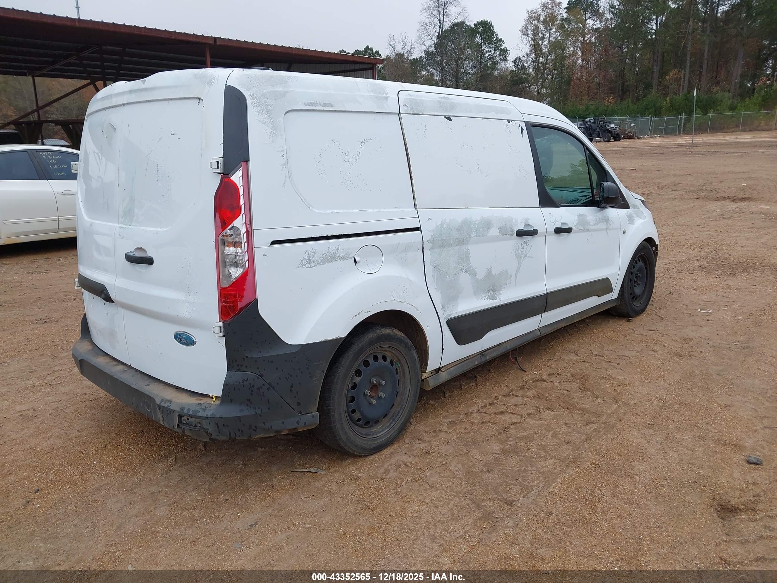 FORD TRANSIT image 4