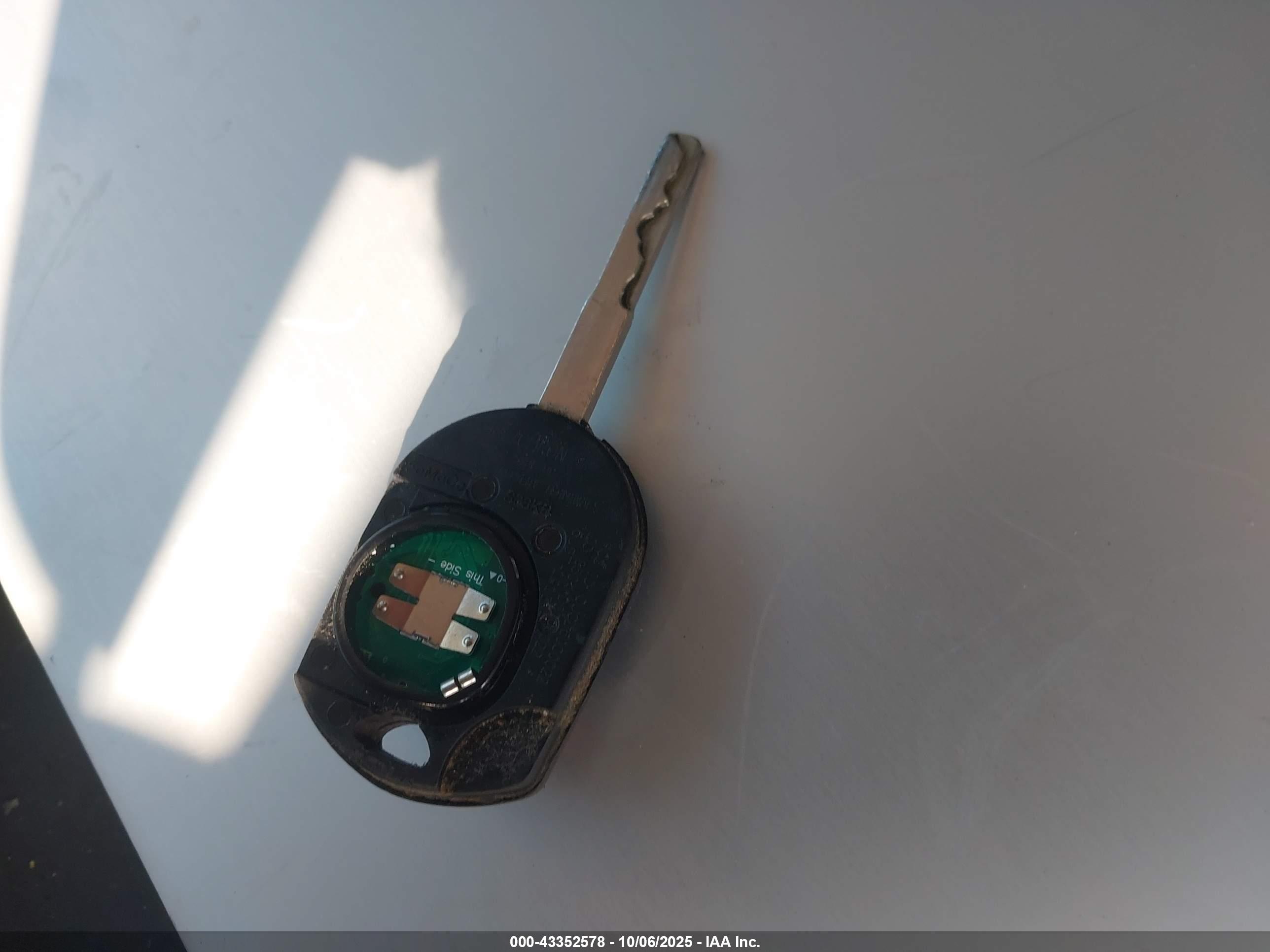 FORD FOCUS image 11