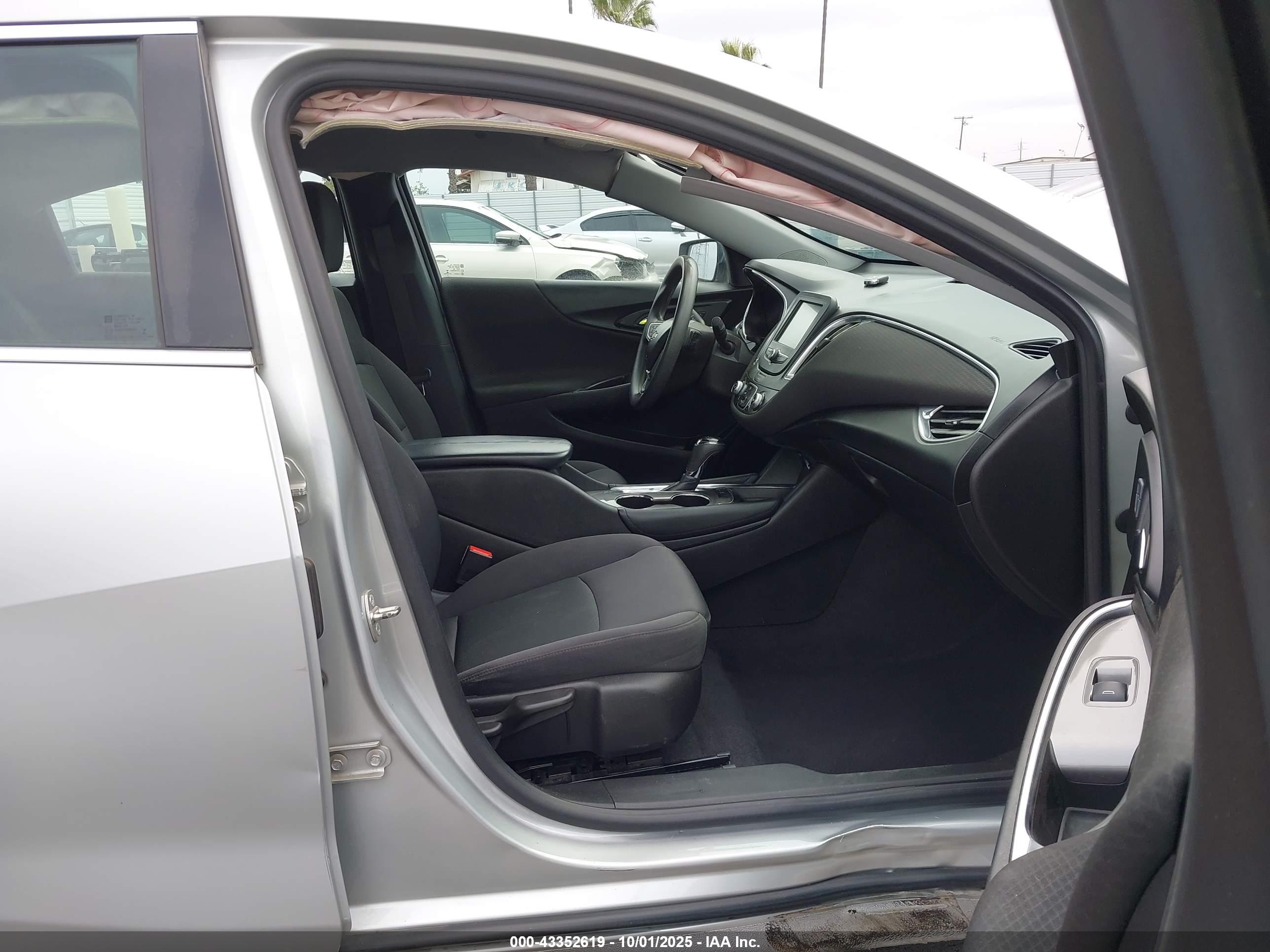CHEVROLET MALIBU image 5