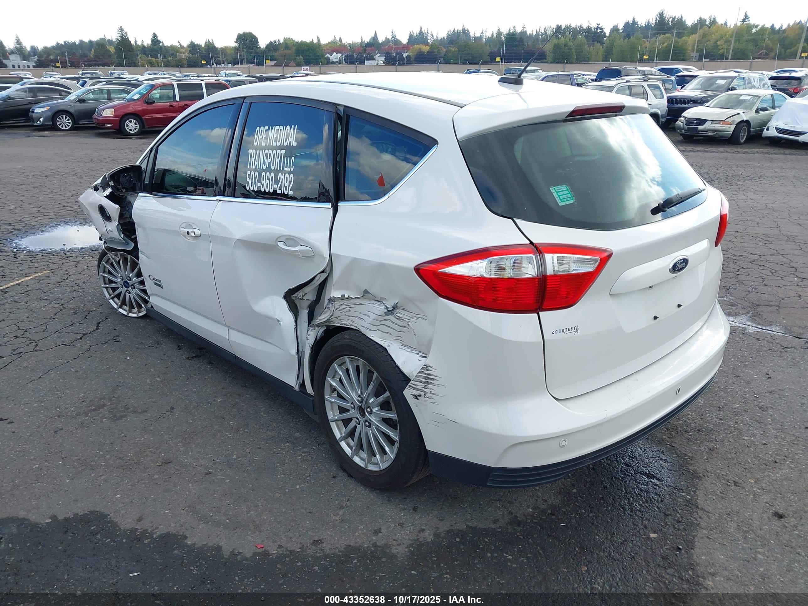FORD C-MAX image 3