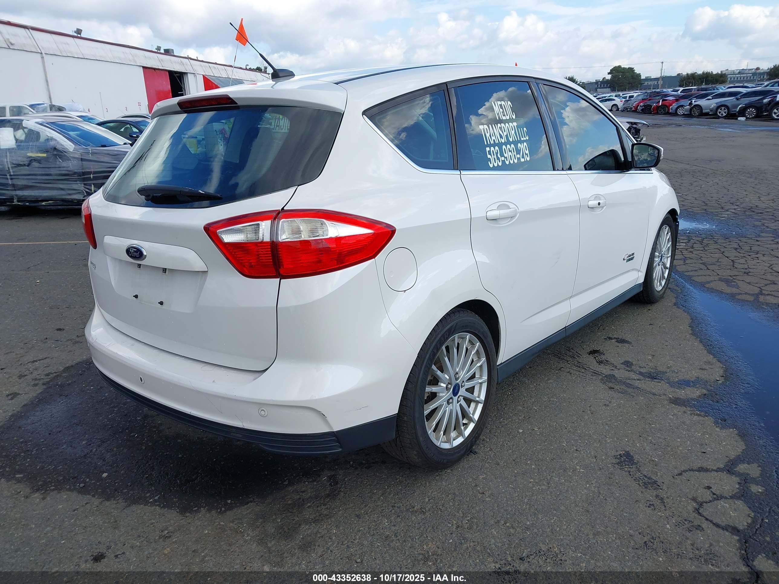 FORD C-MAX image 4