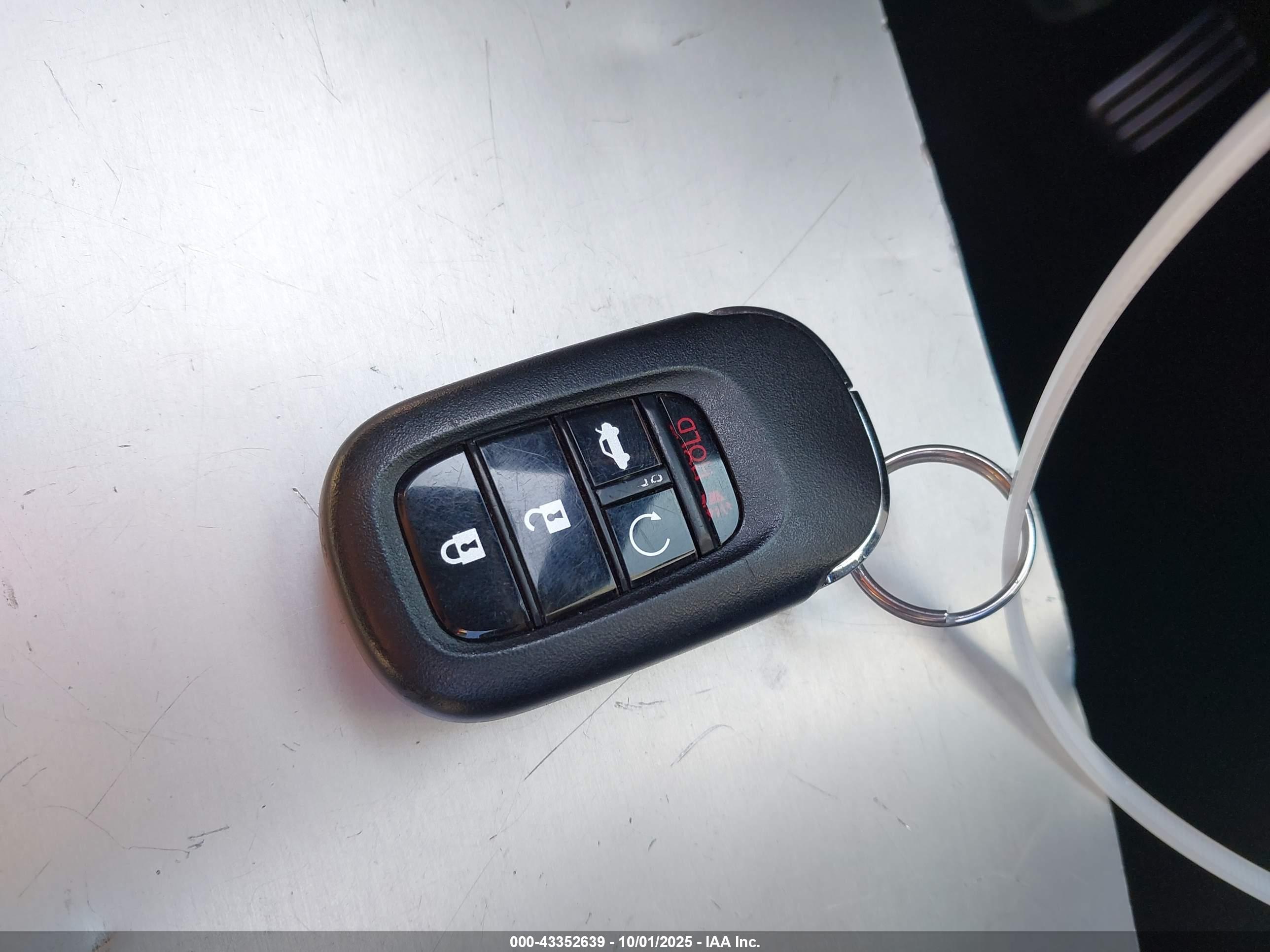 HONDA ACCORD image 11