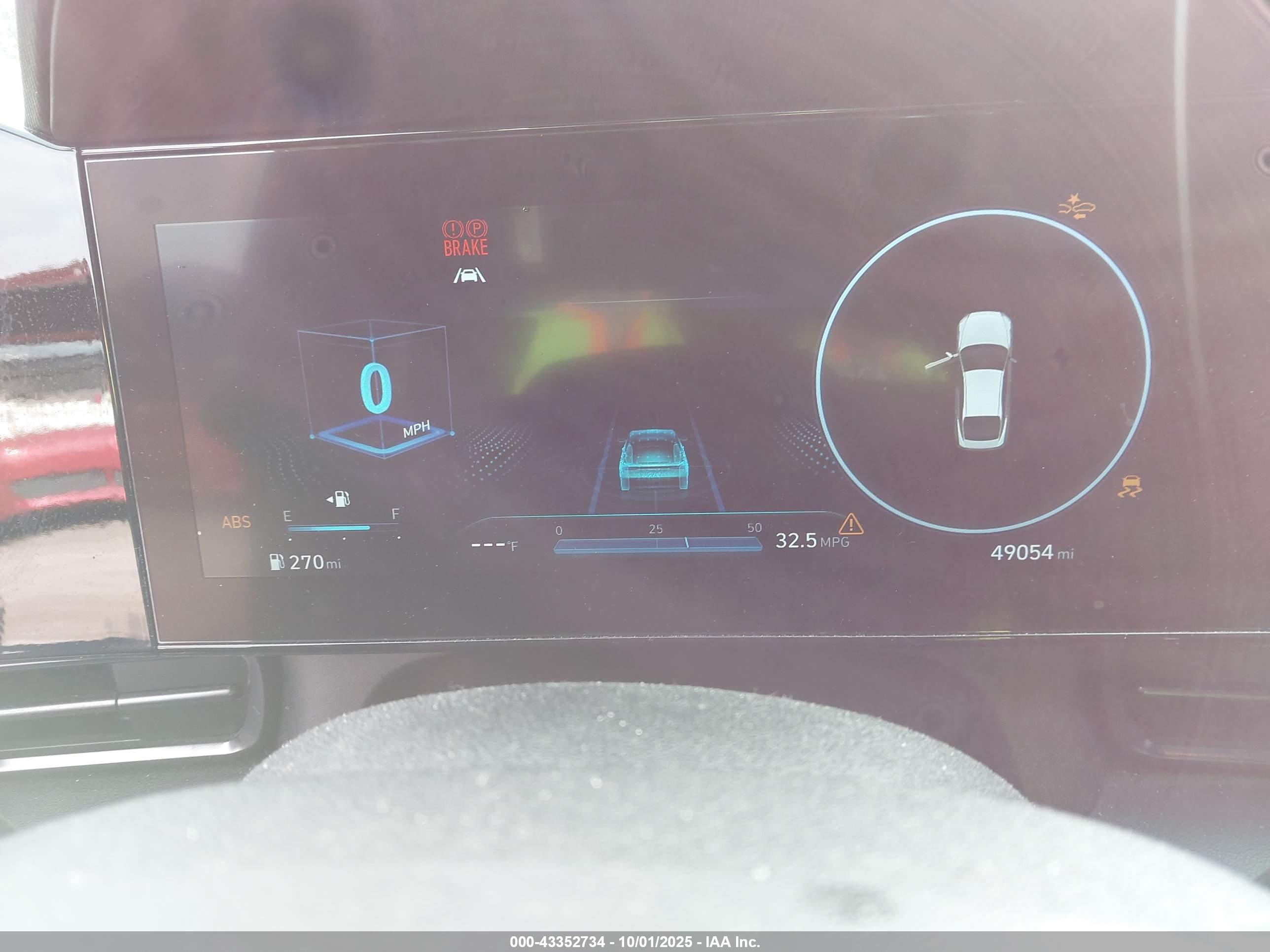 HYUNDAI ELANTRA image 7