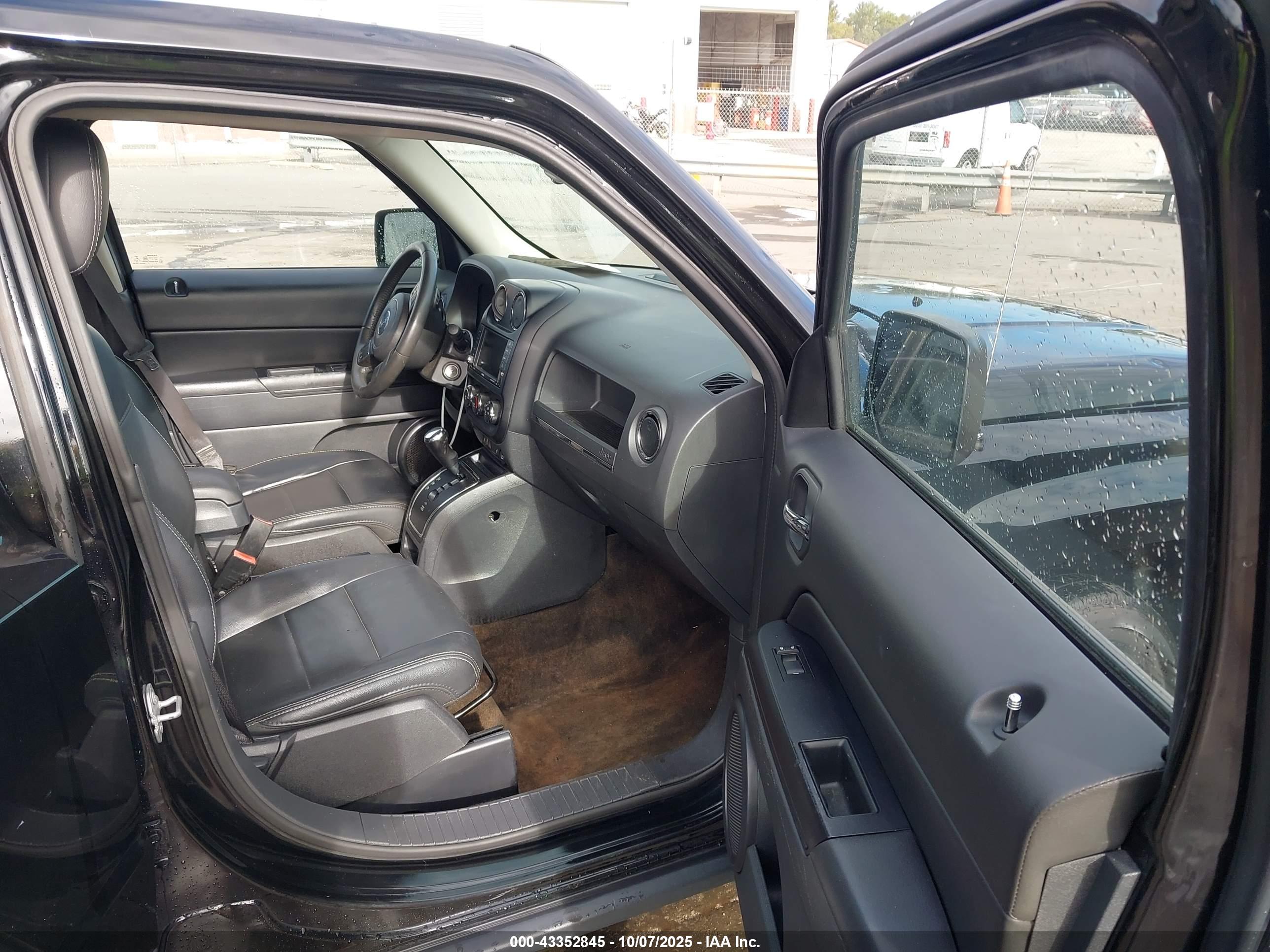 JEEP PATRIOT image 5