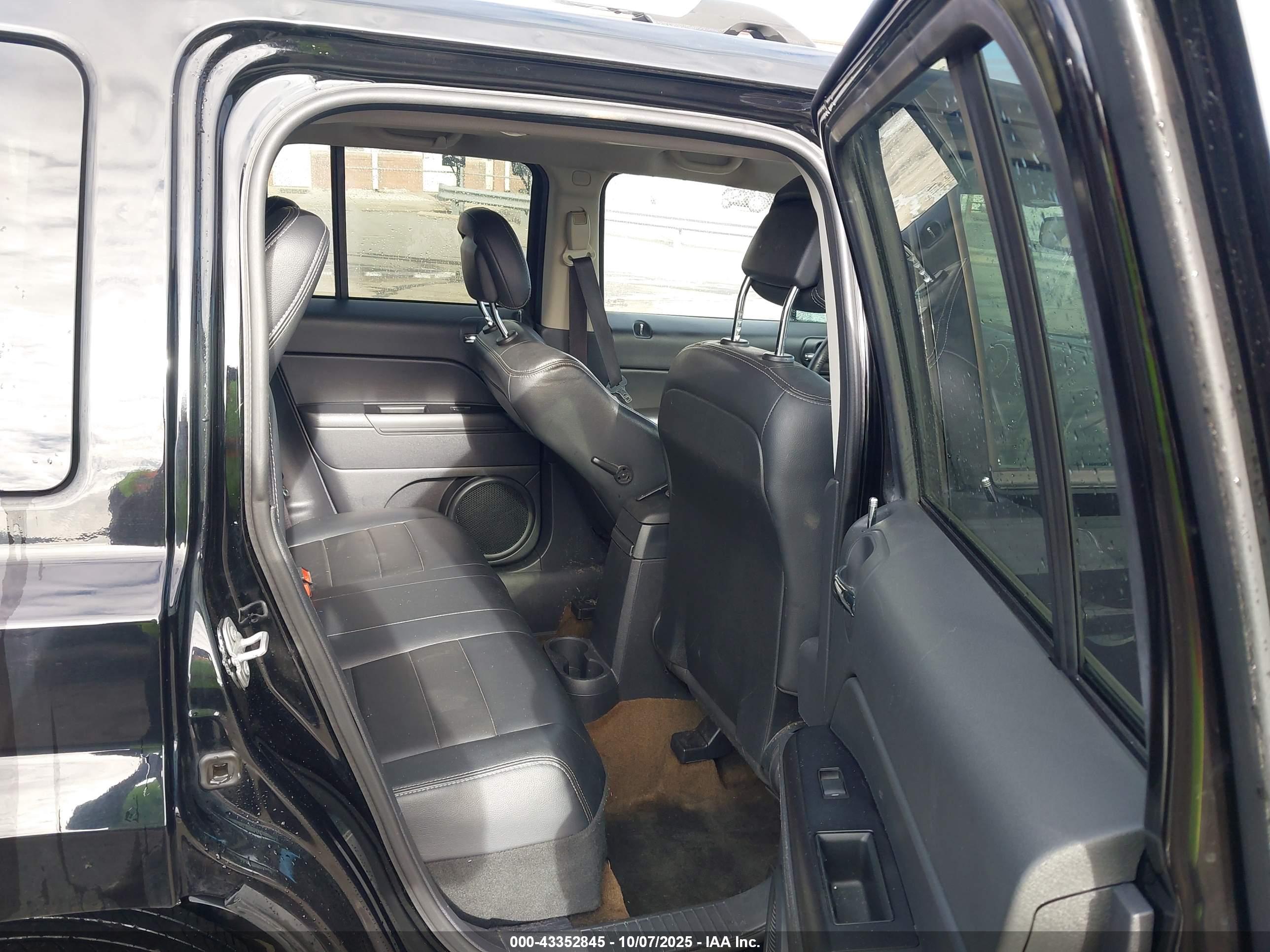JEEP PATRIOT image 8