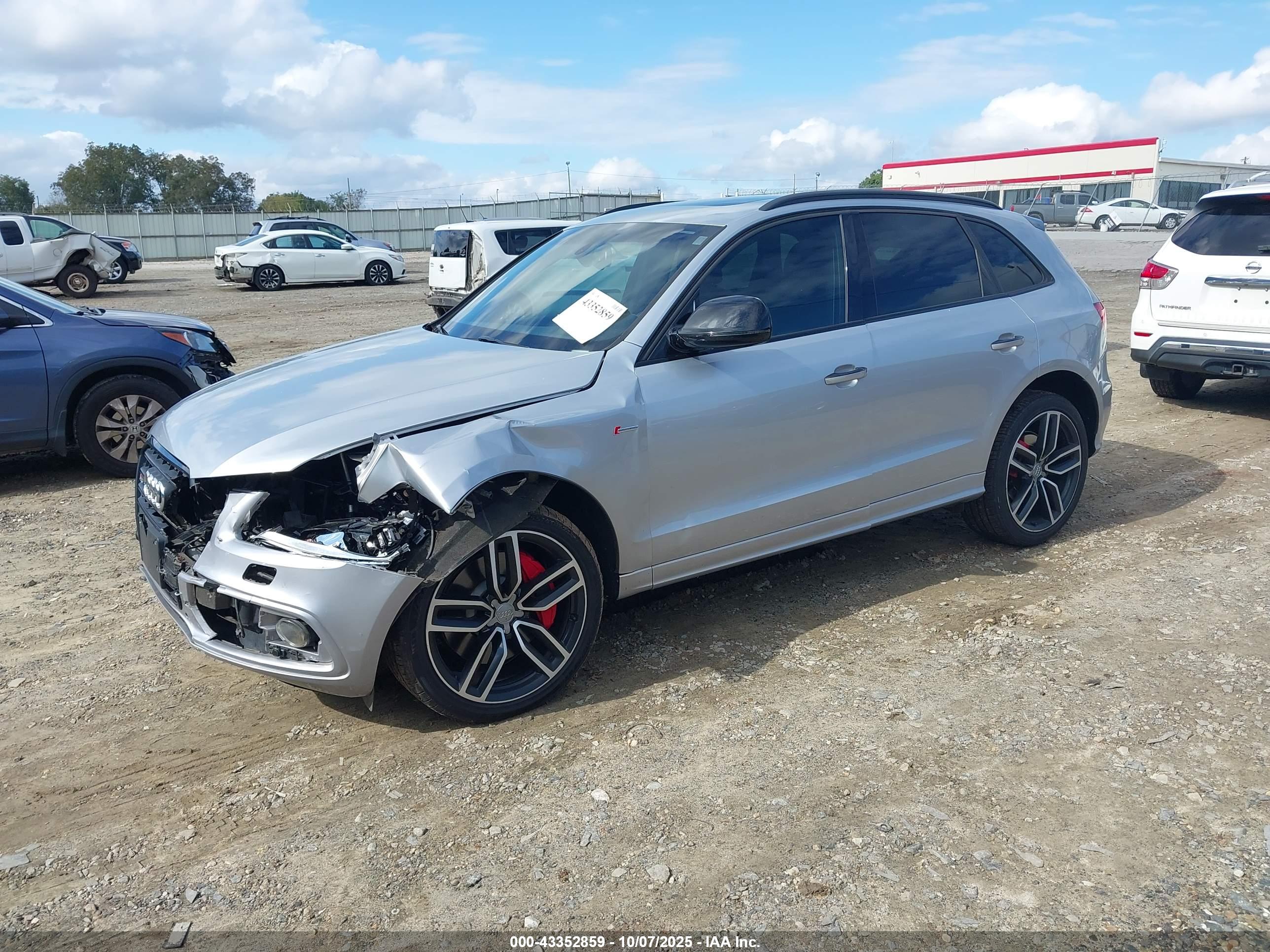 AUDI SQ5 image 2