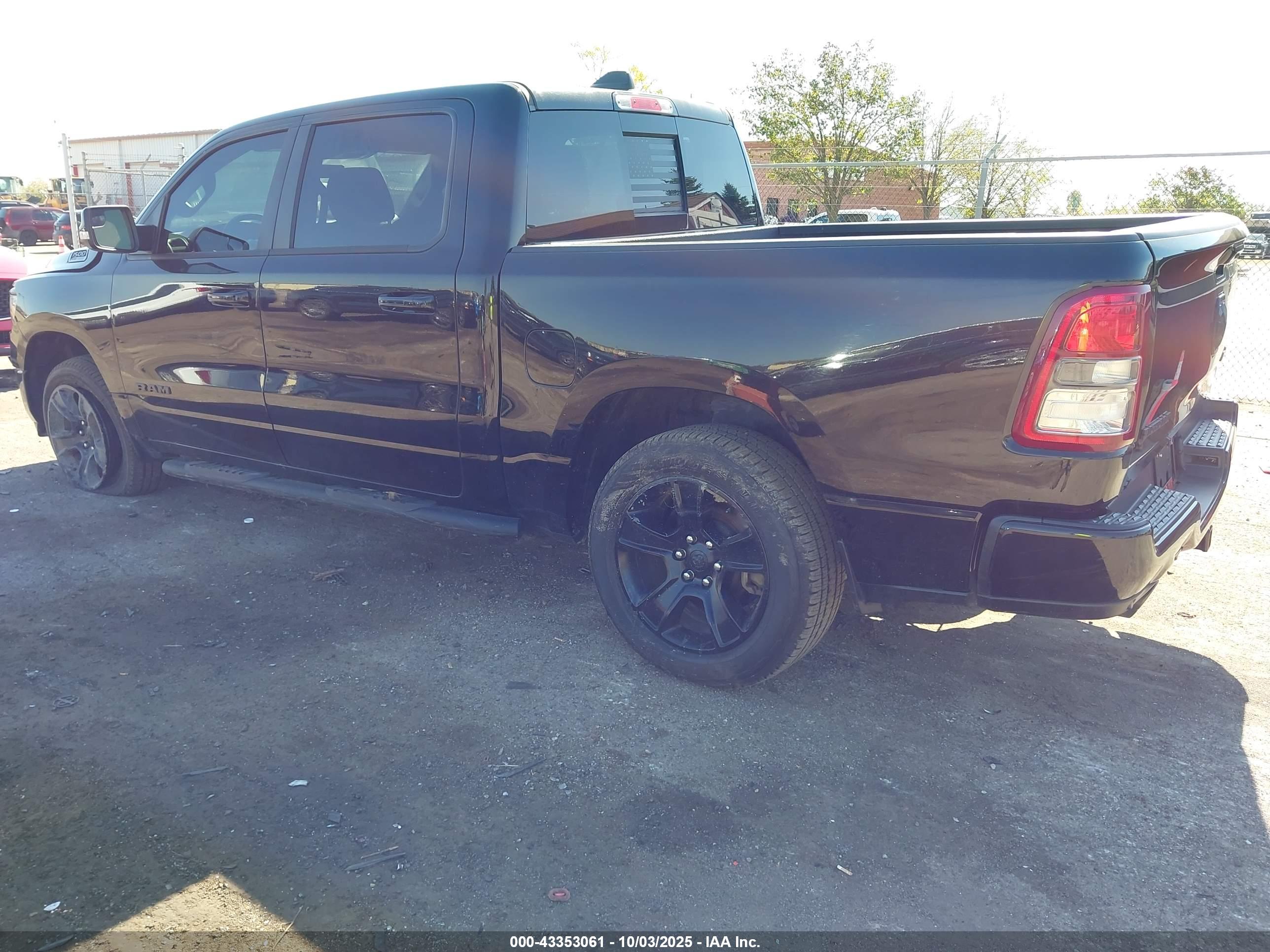 RAM 1500 image 3