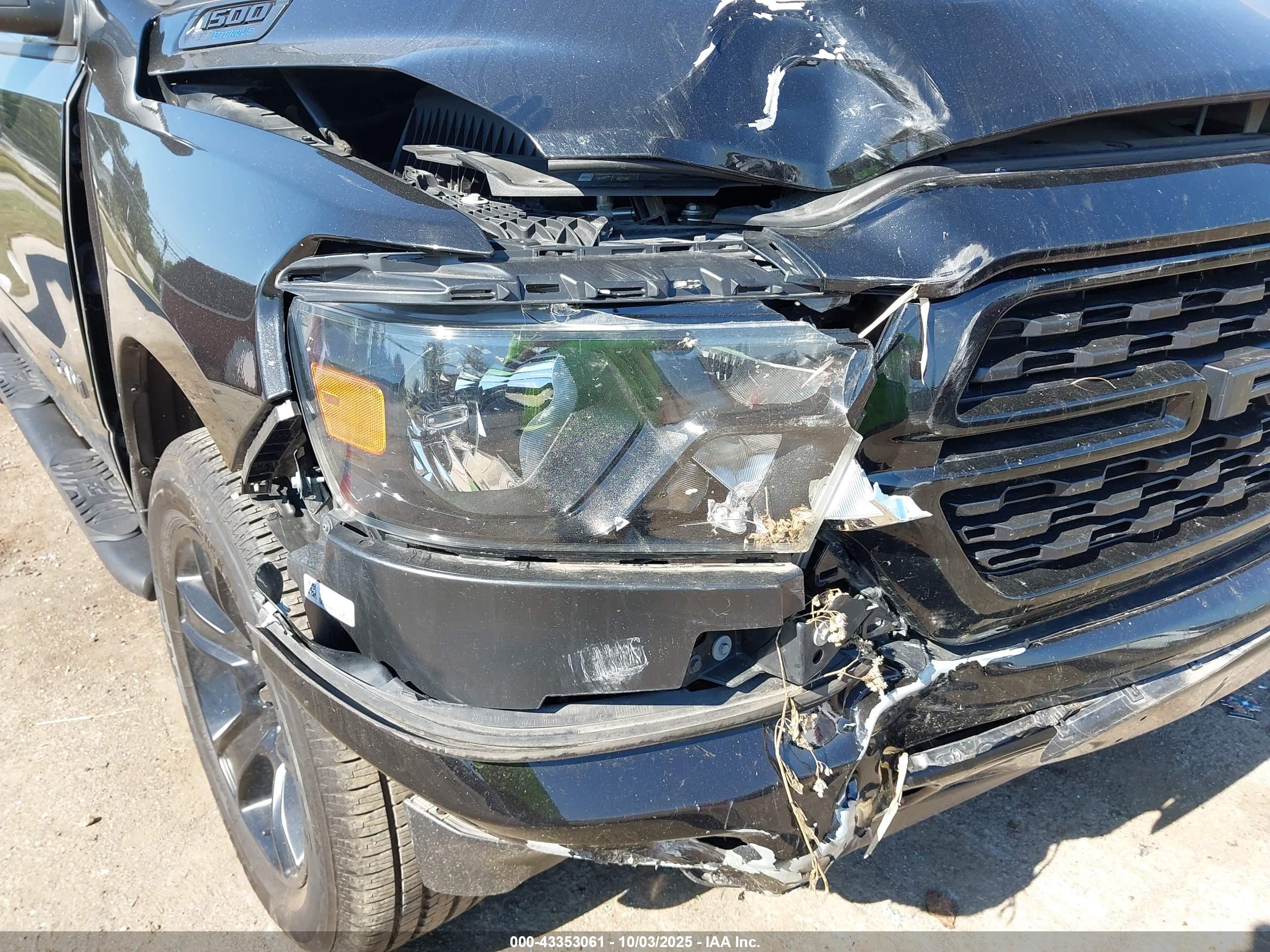 RAM 1500 image 6