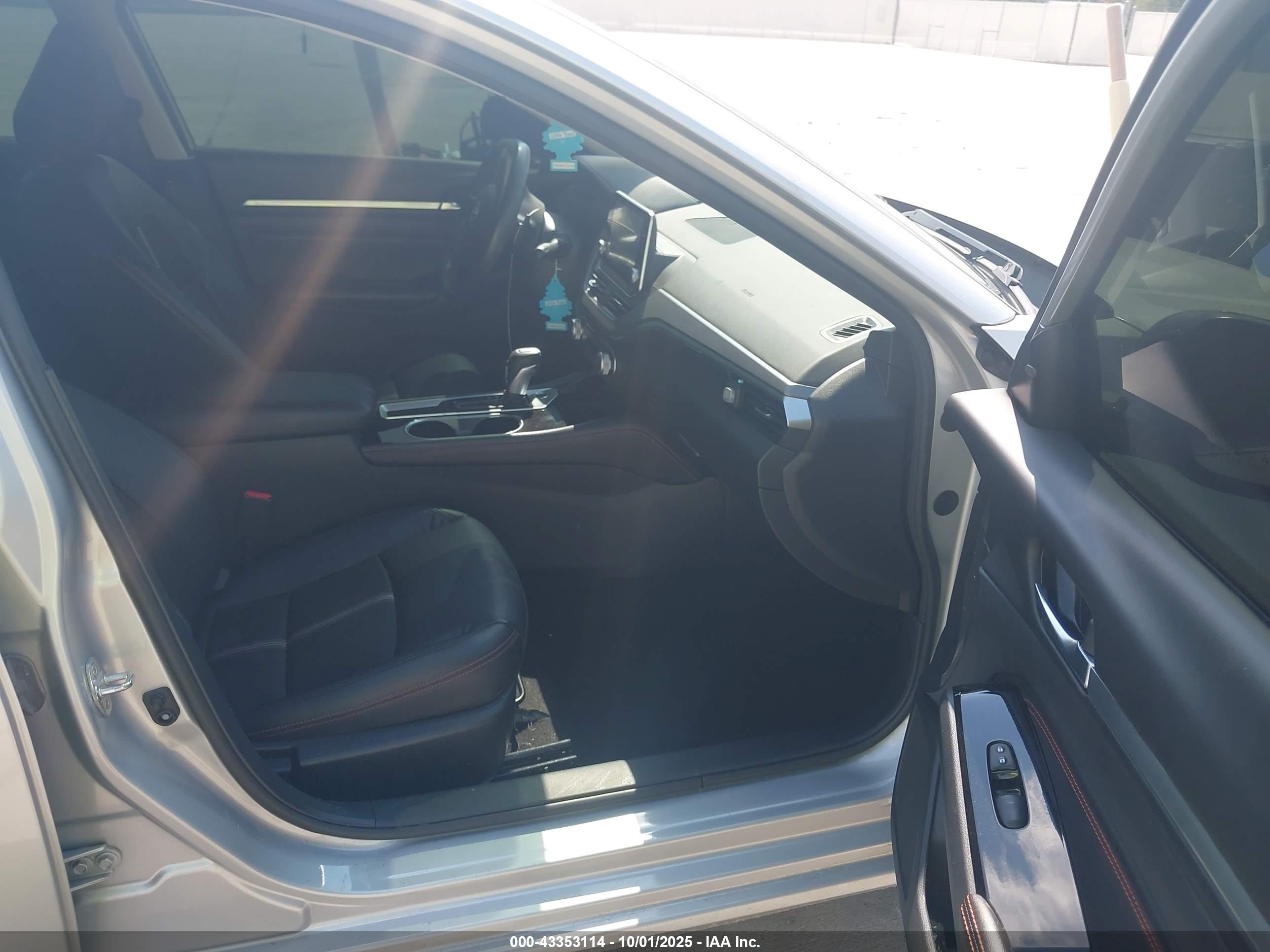 NISSAN ALTIMA image 5