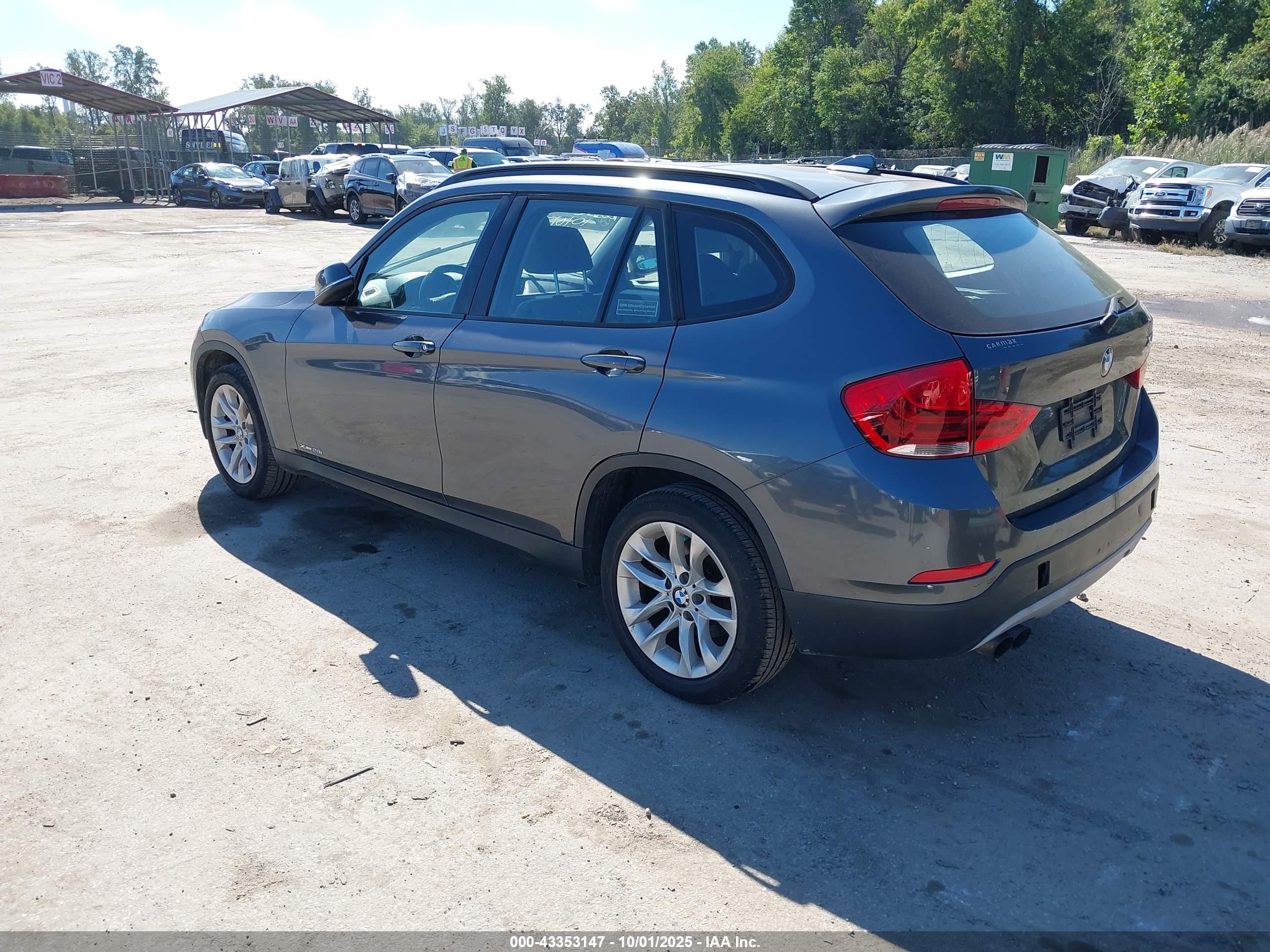 BMW X1 image 3